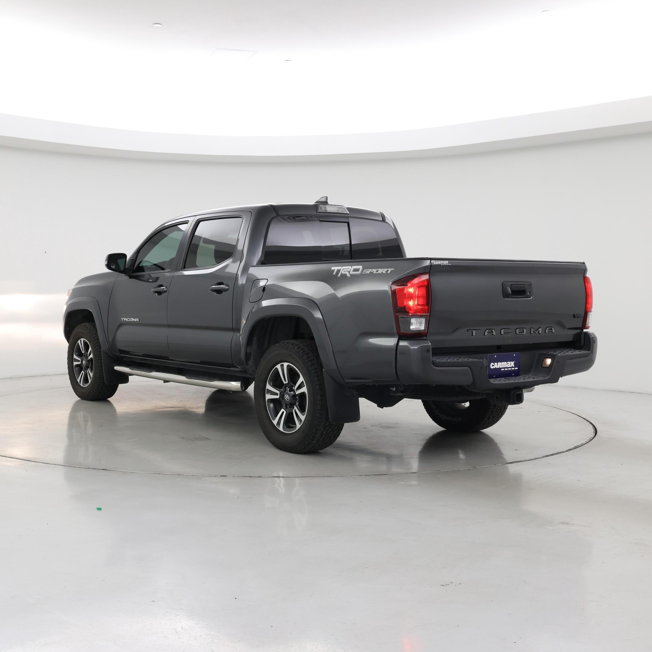Thumbnail: 2018 Toyota Tacoma - 2