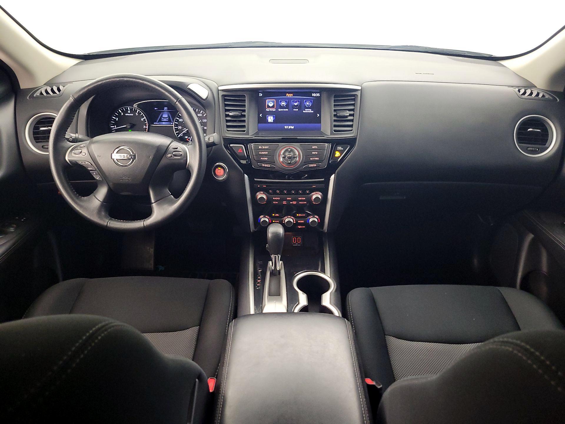 Thumbnail: 2018 Nissan Pathfinder - 9