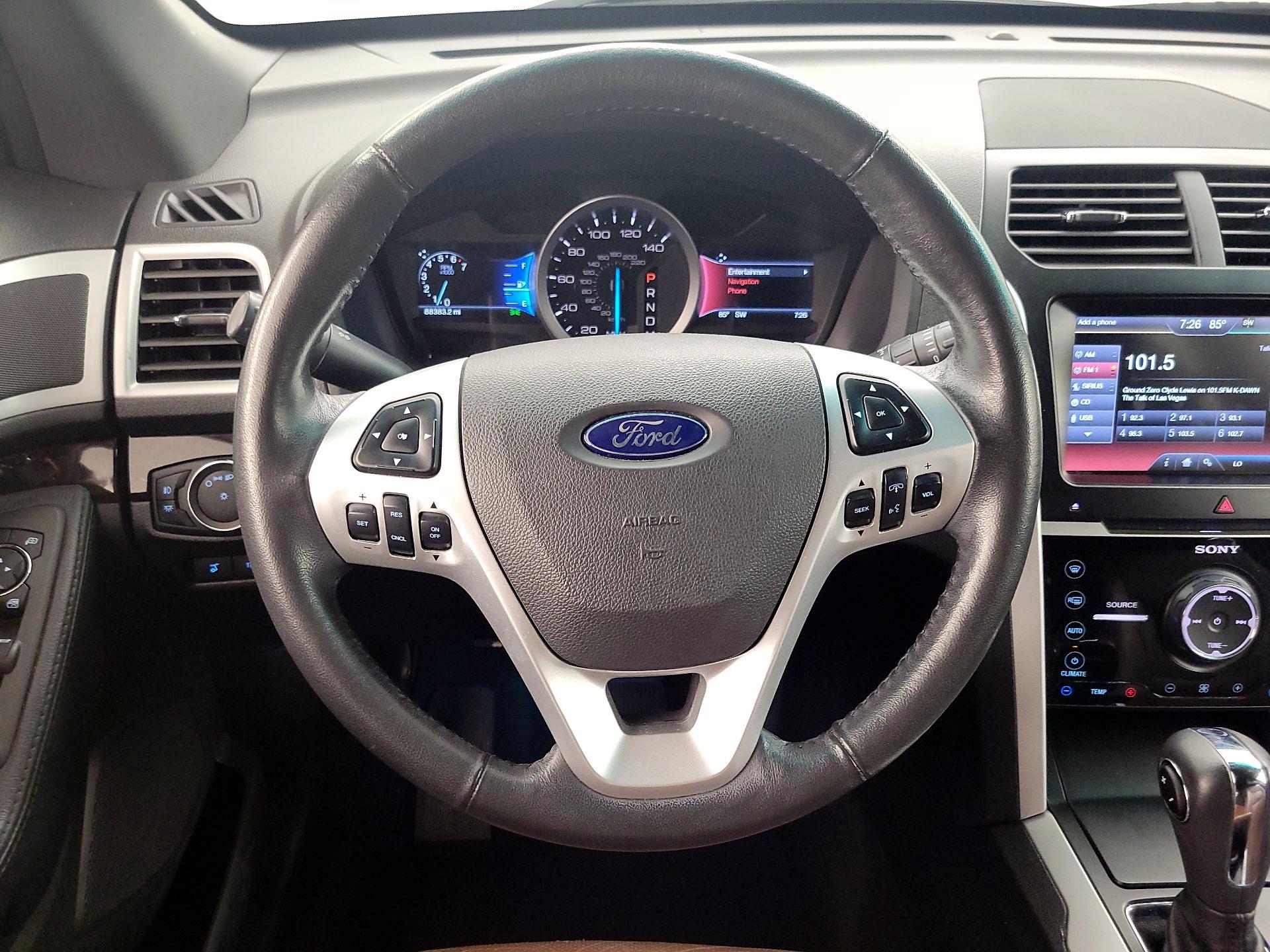 Thumbnail: 2014 Ford Explorer - 10