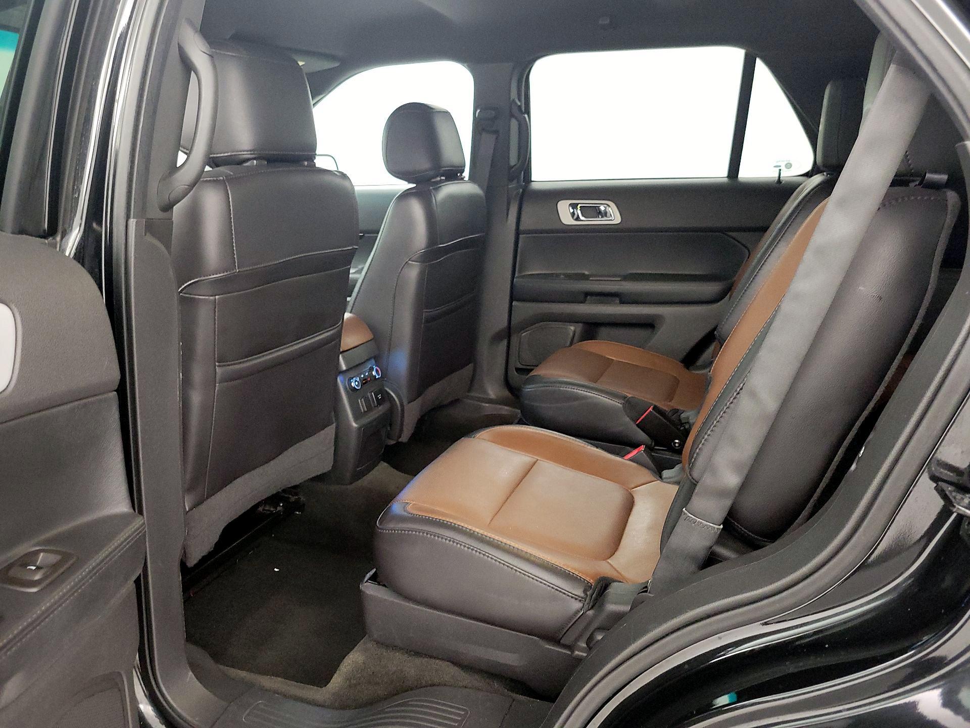 Thumbnail: 2014 Ford Explorer - 19