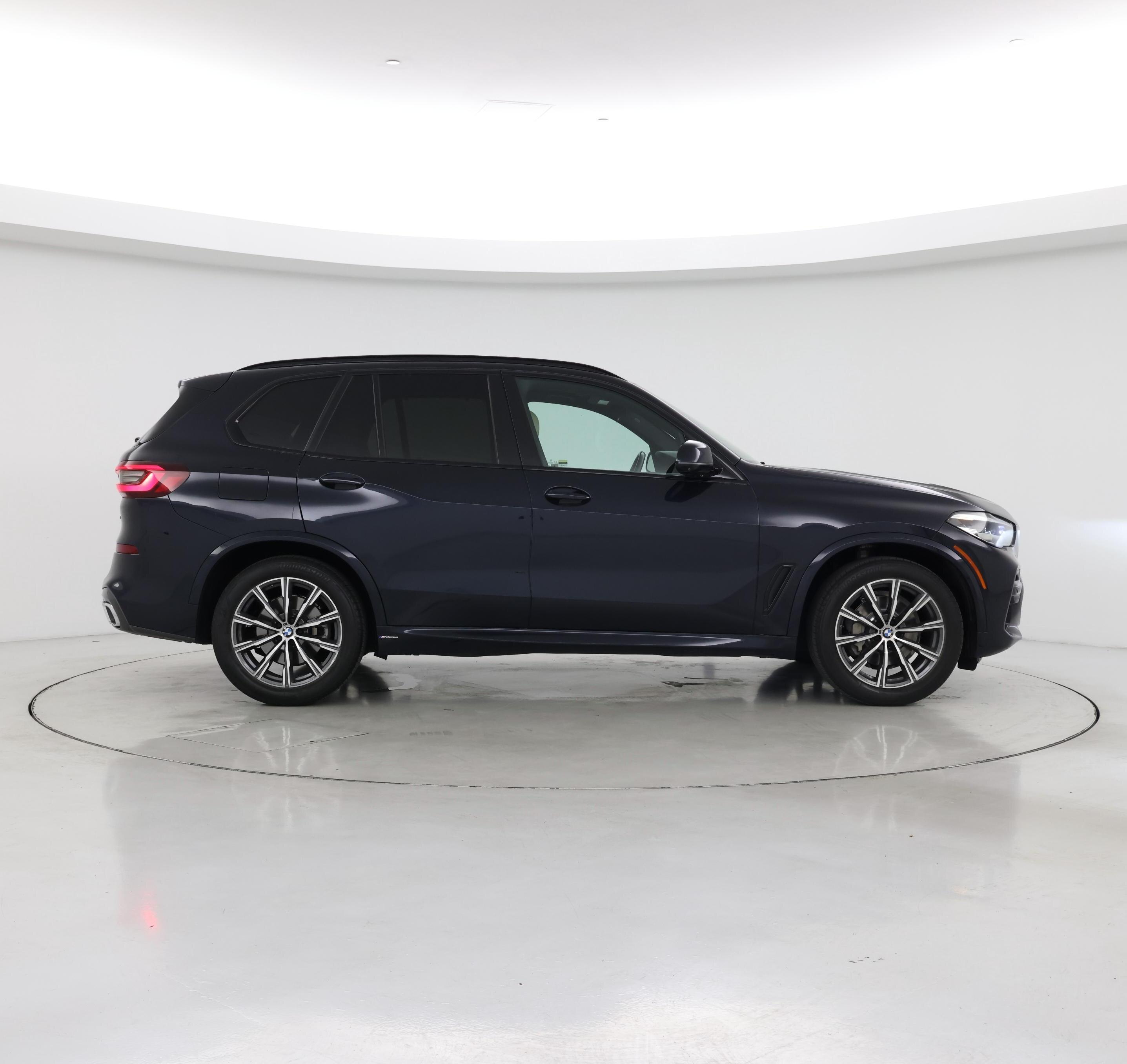 Thumbnail: 2021 BMW X5 - 7