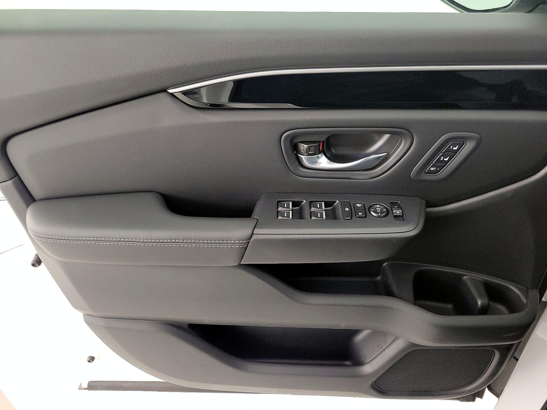 Thumbnail: 2025 Honda Pilot - 12