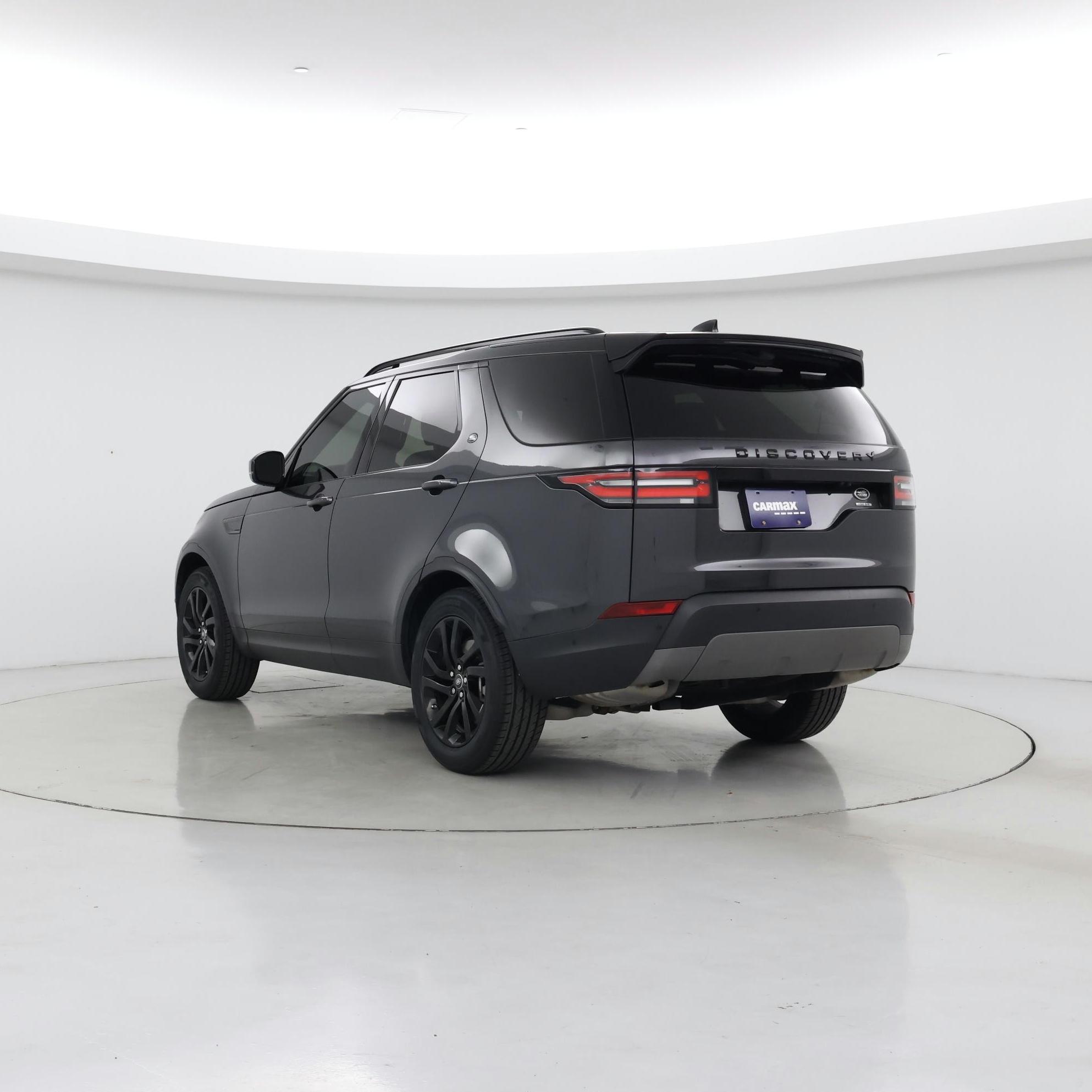 Thumbnail: 2020 Land Rover Discovery - 2