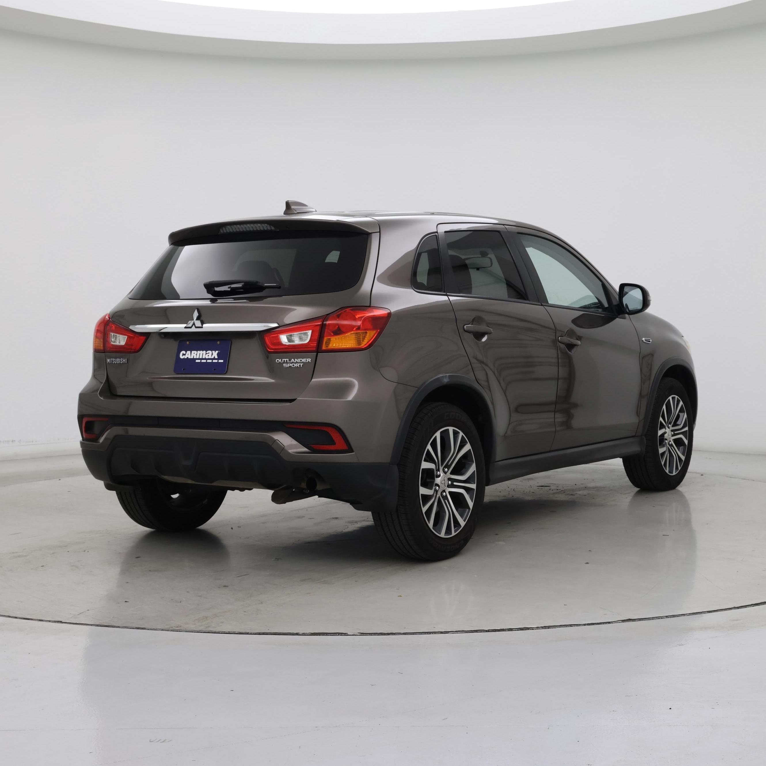 Thumbnail: 2018 Mitsubishi Outlander Sport - 8