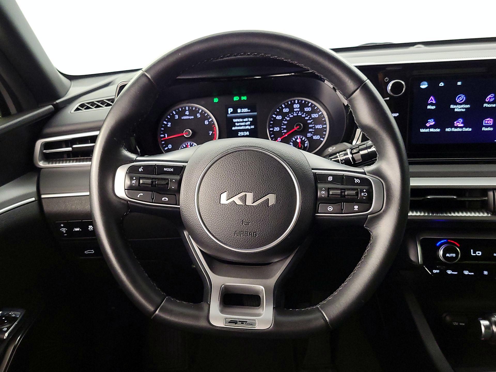 Thumbnail: 2023 Kia K5 - 10