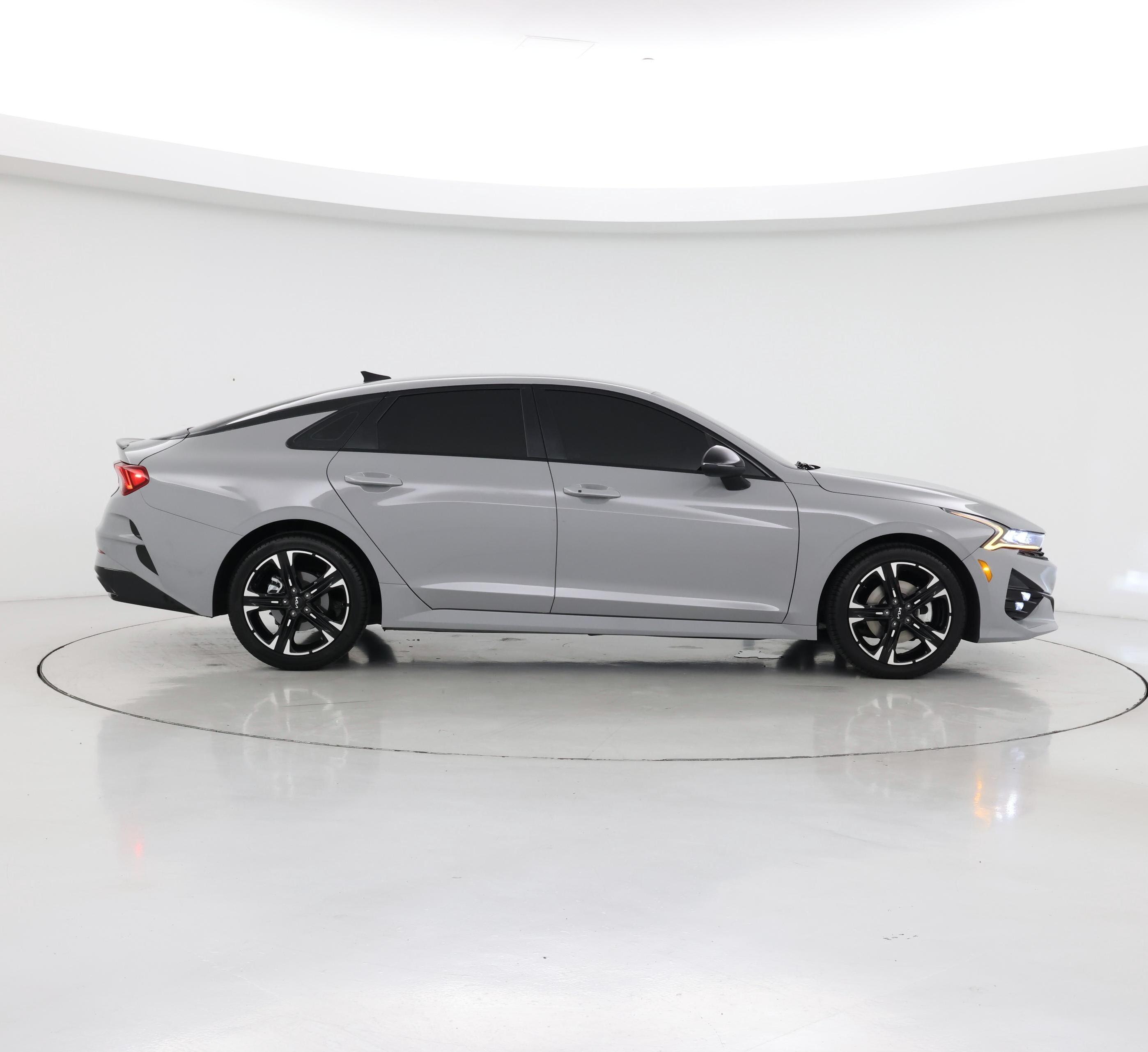 Thumbnail: 2023 Kia K5 - 7