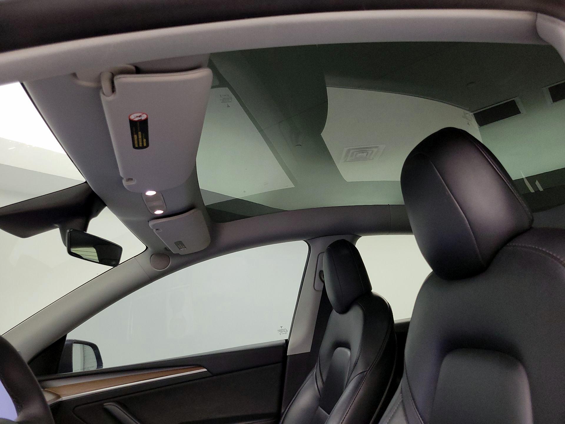 Thumbnail: 2021 Tesla Model Y - 18
