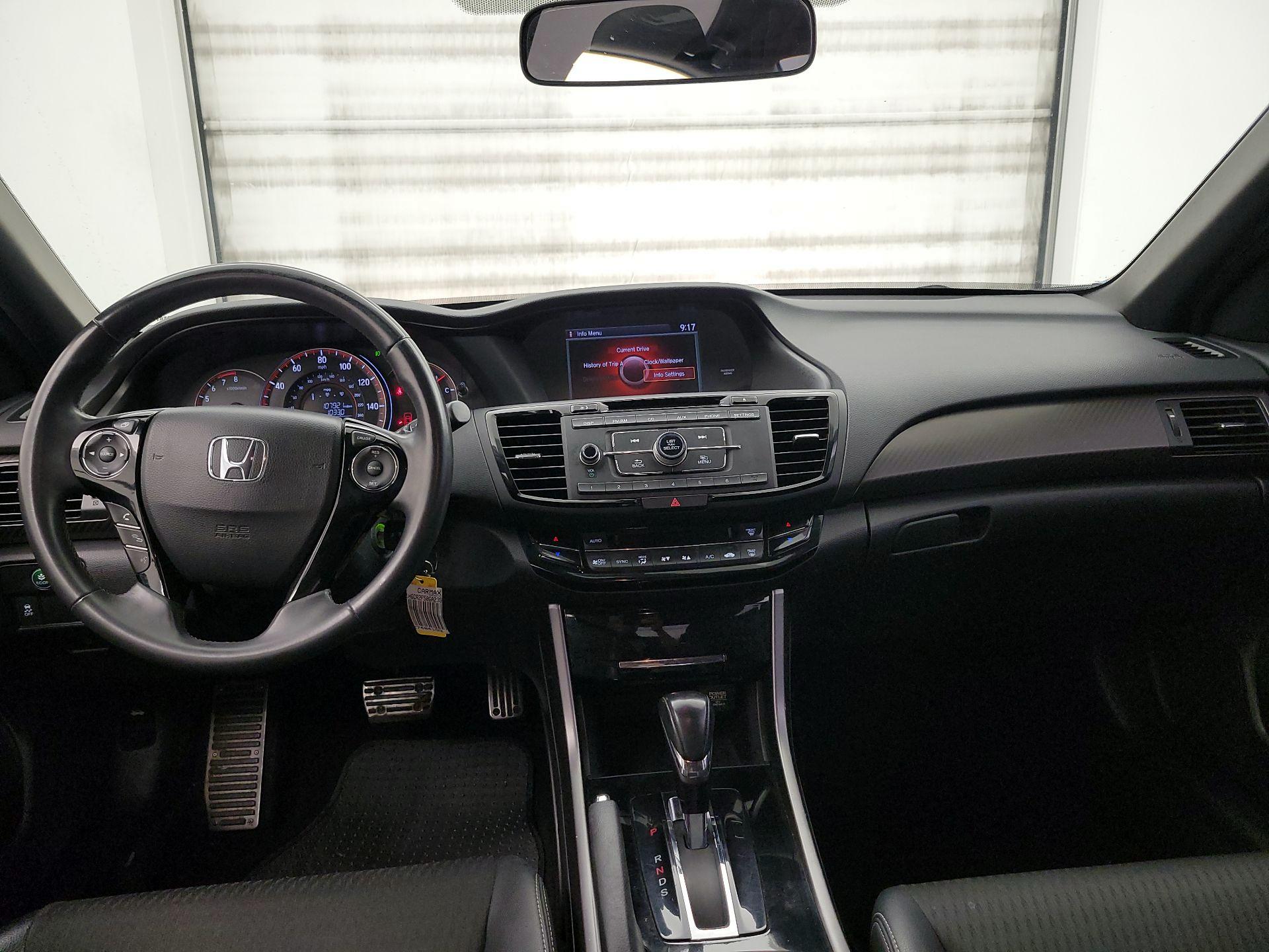 Thumbnail: 2016 Honda Accord - 9