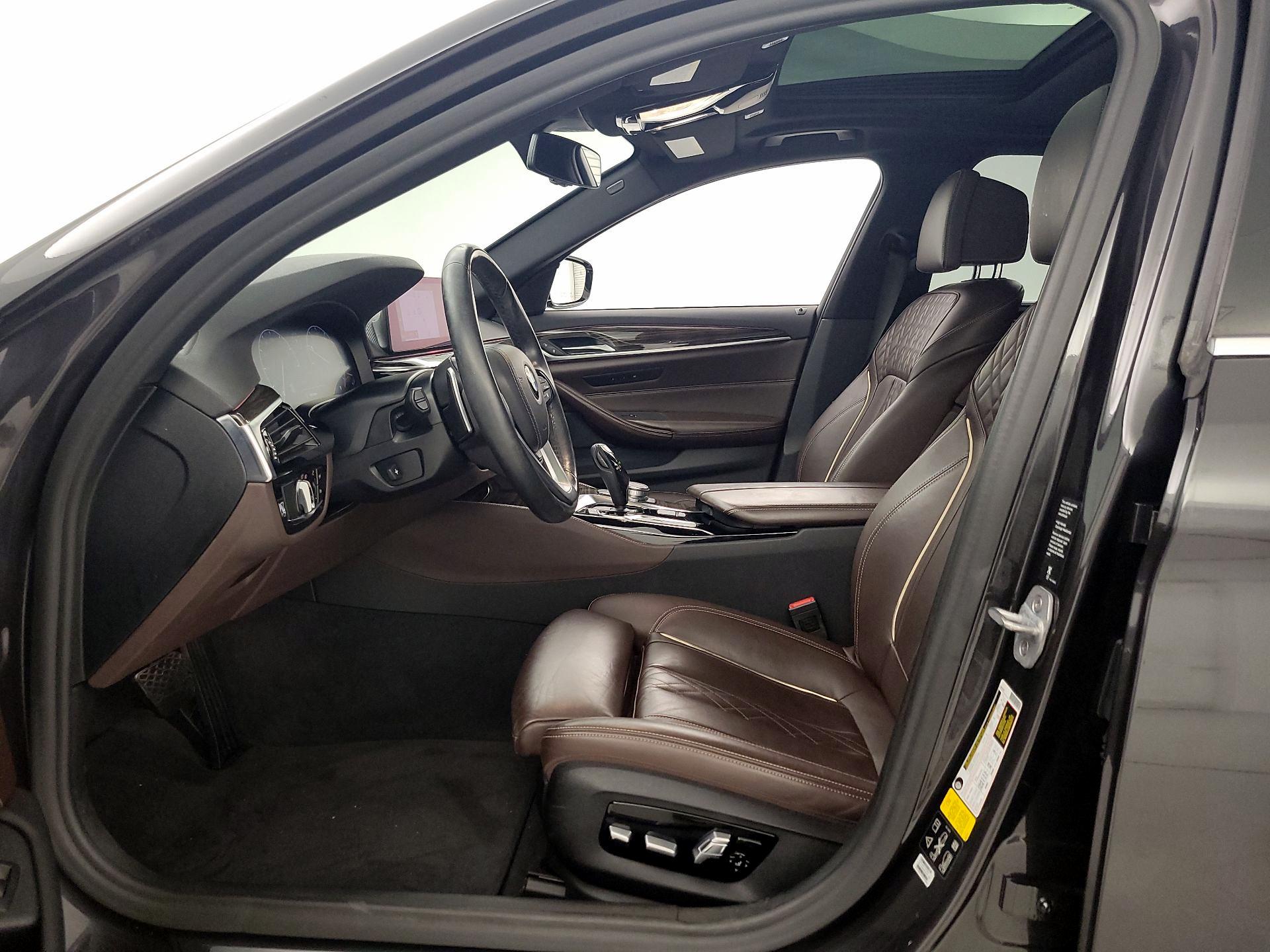 Thumbnail: 2019 BMW 5 Series - 11