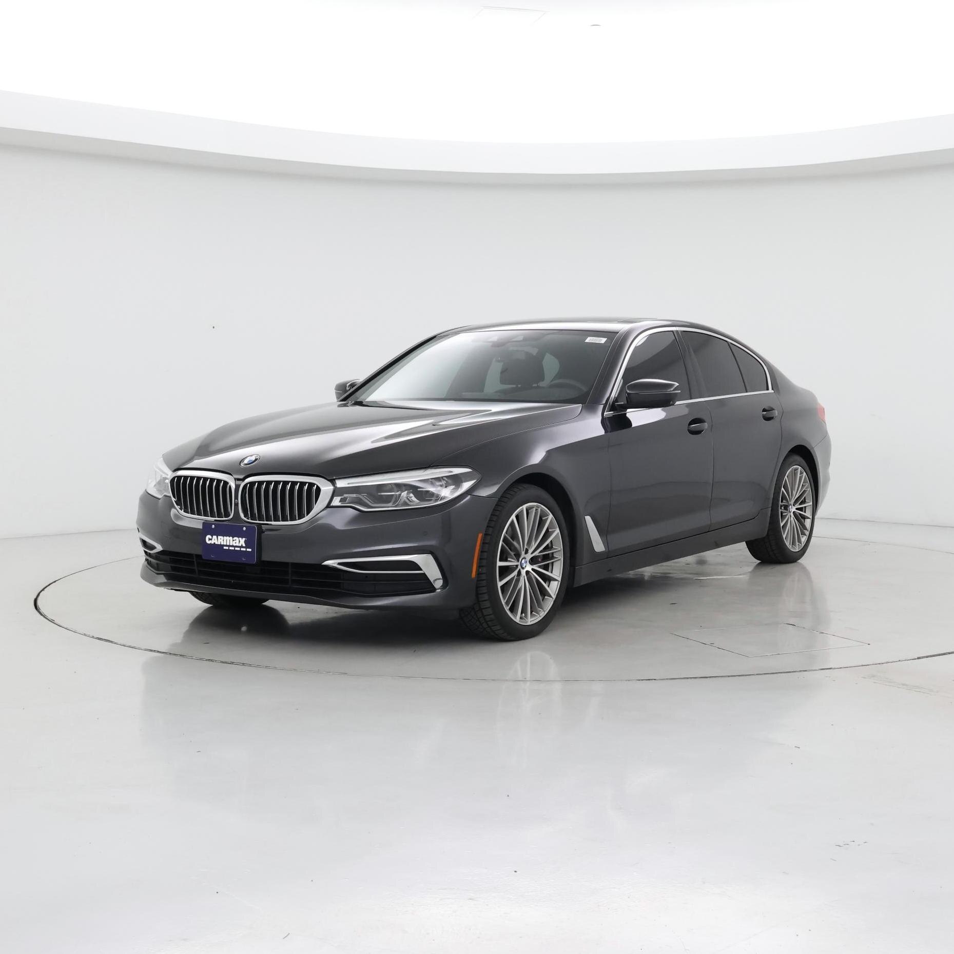 Thumbnail: 2019 BMW 5 Series - 4