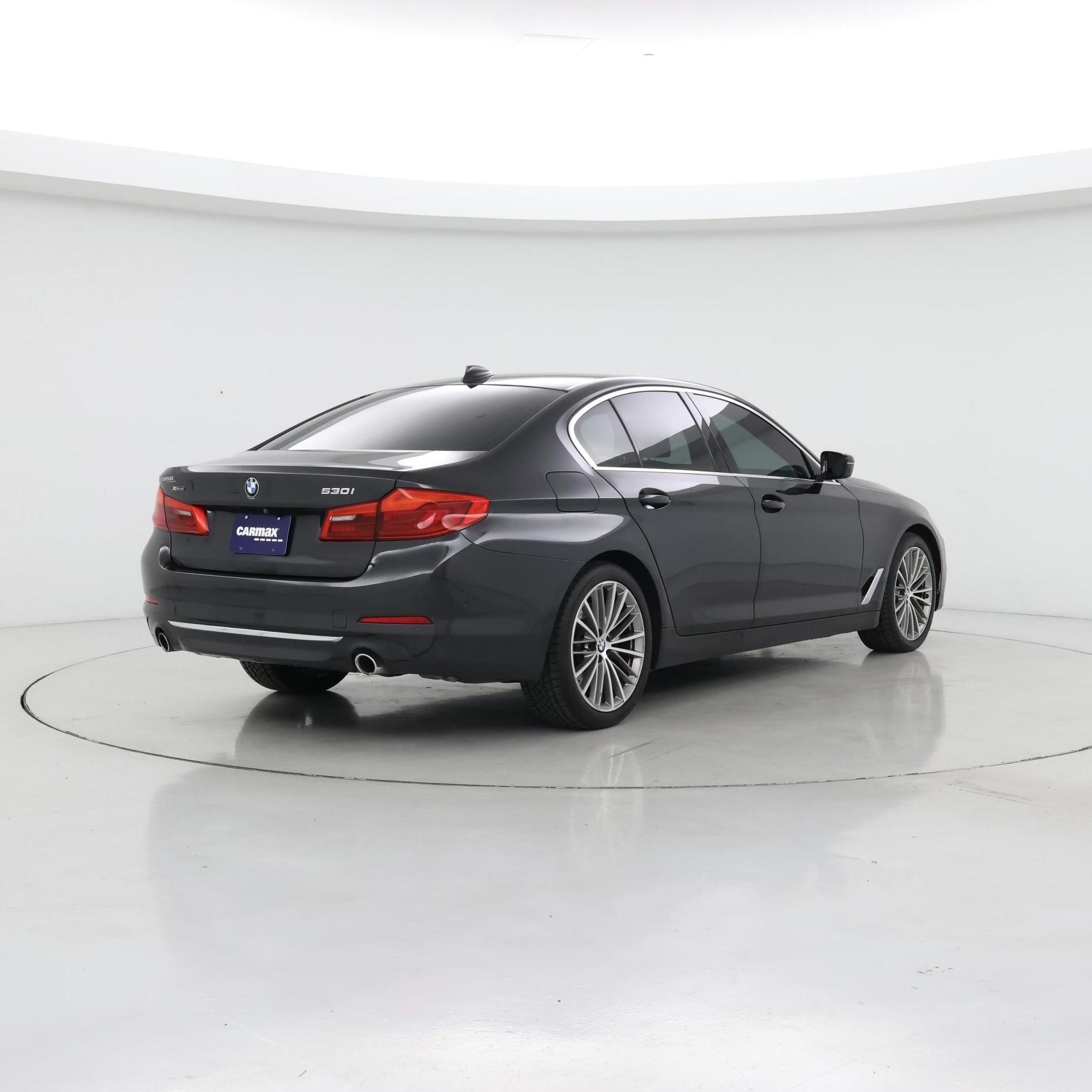Thumbnail: 2019 BMW 5 Series - 8