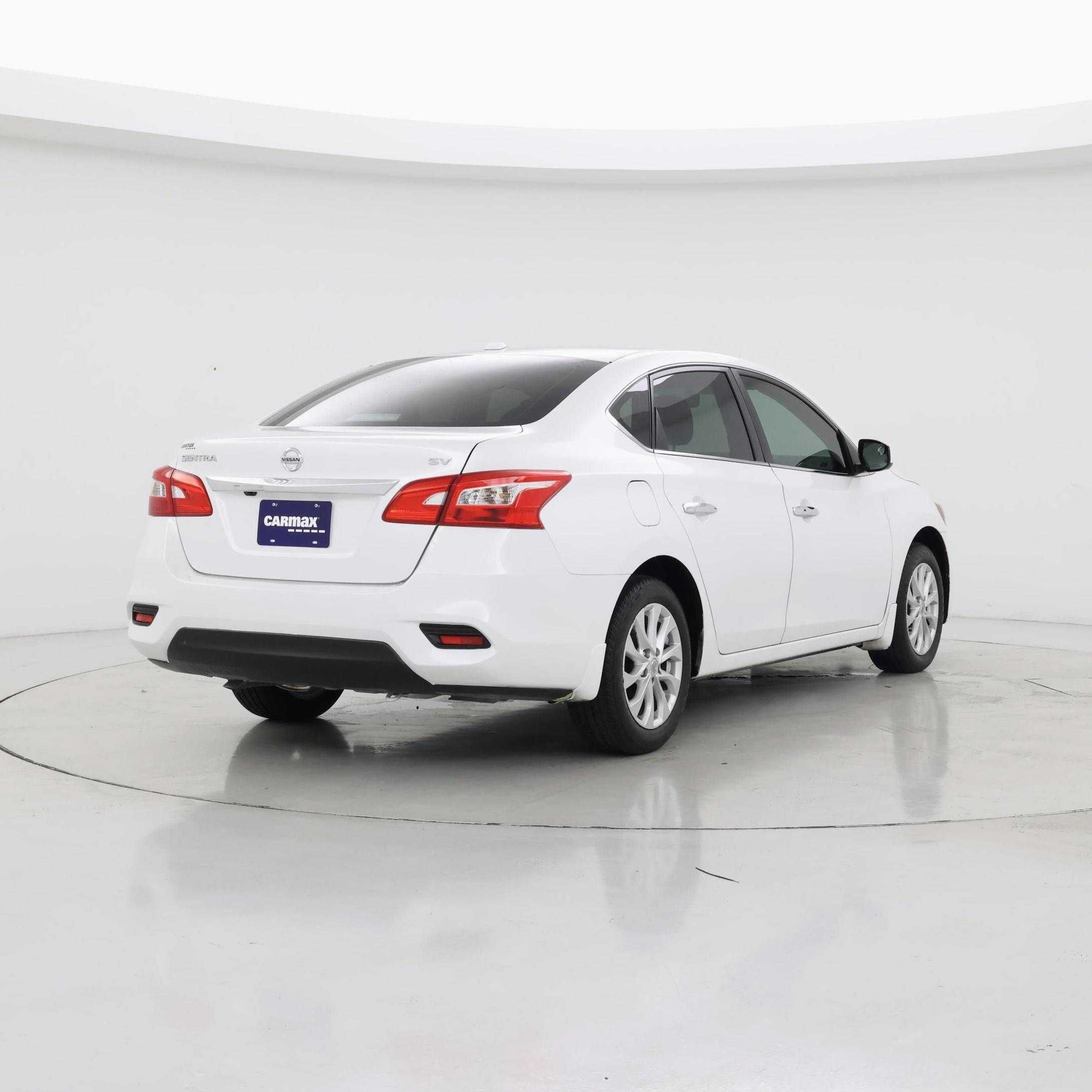 Thumbnail: 2019 Nissan Sentra - 8
