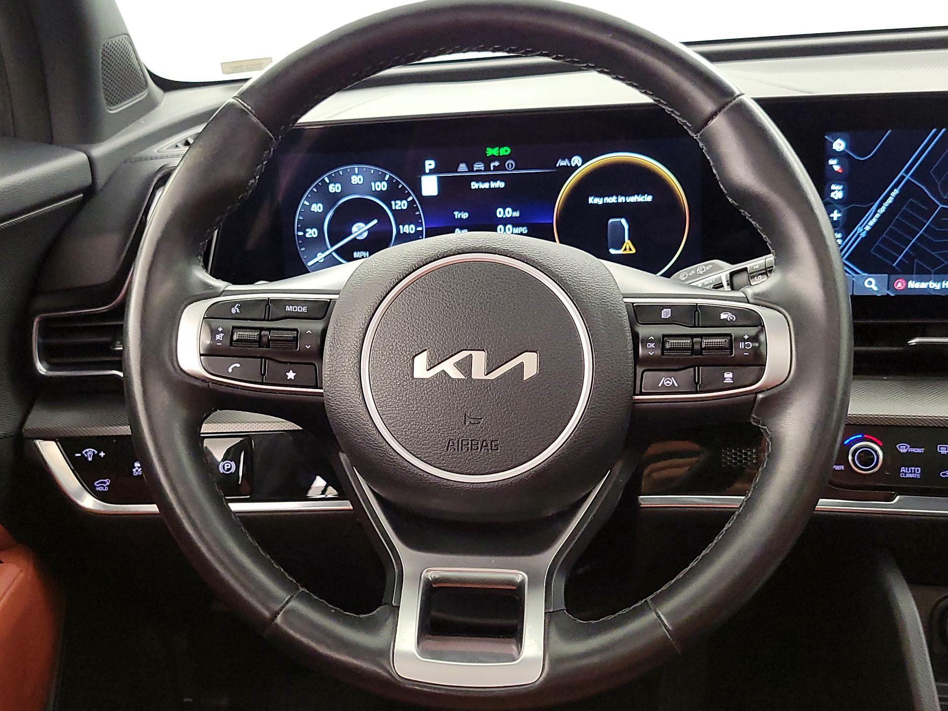 Thumbnail: 2023 Kia Sportage - 10