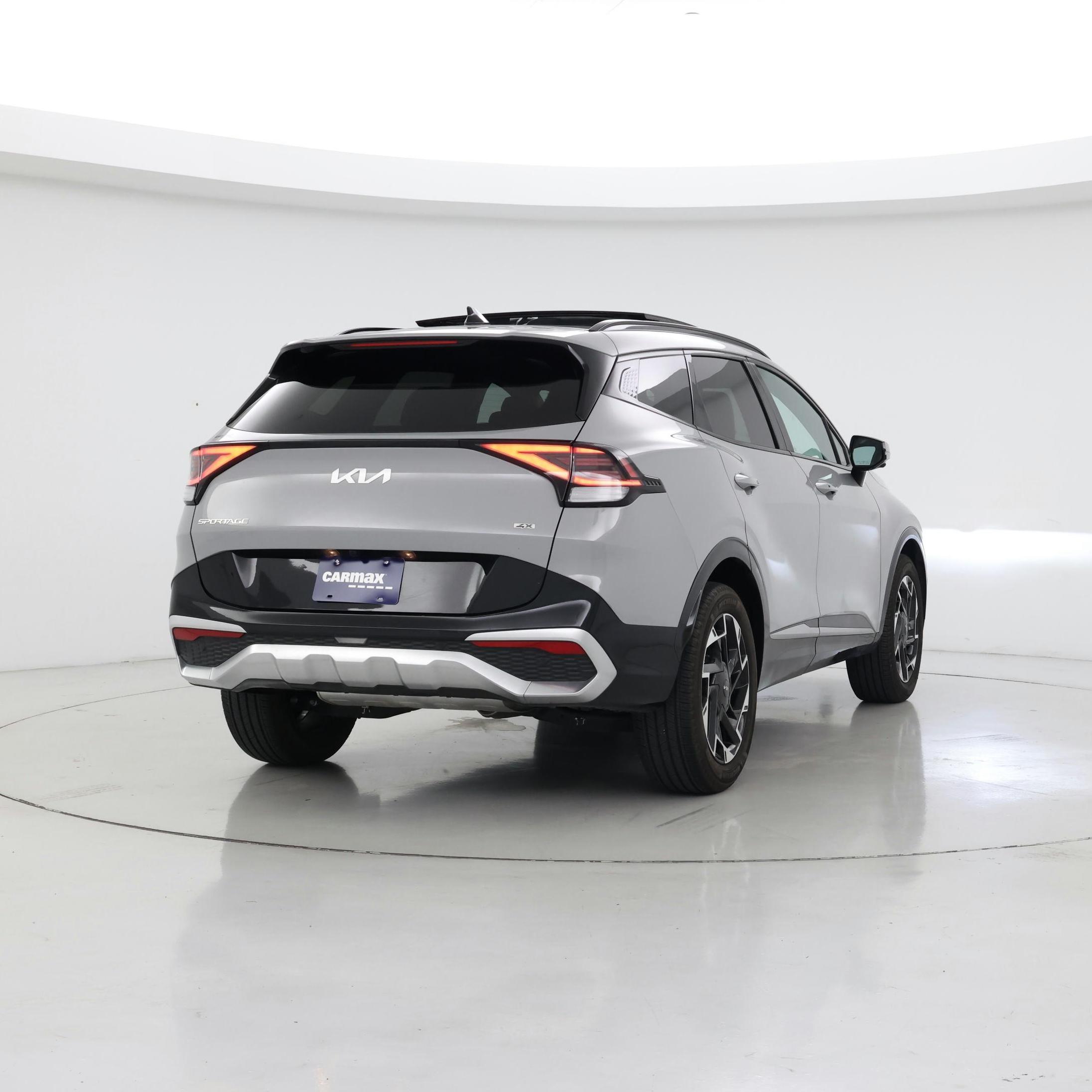 Thumbnail: 2023 Kia Sportage - 8