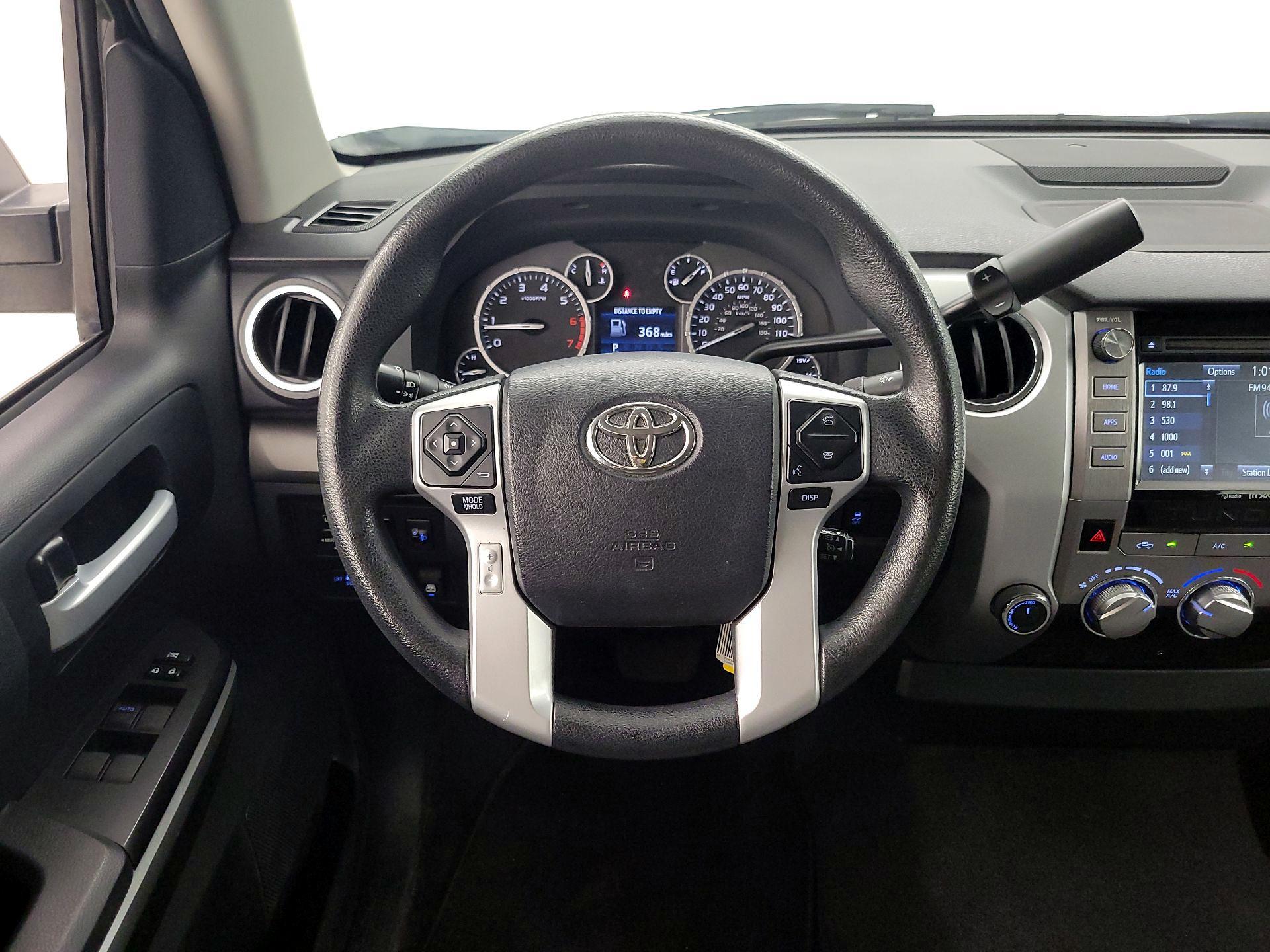 Thumbnail: 2017 Toyota Tundra - 10