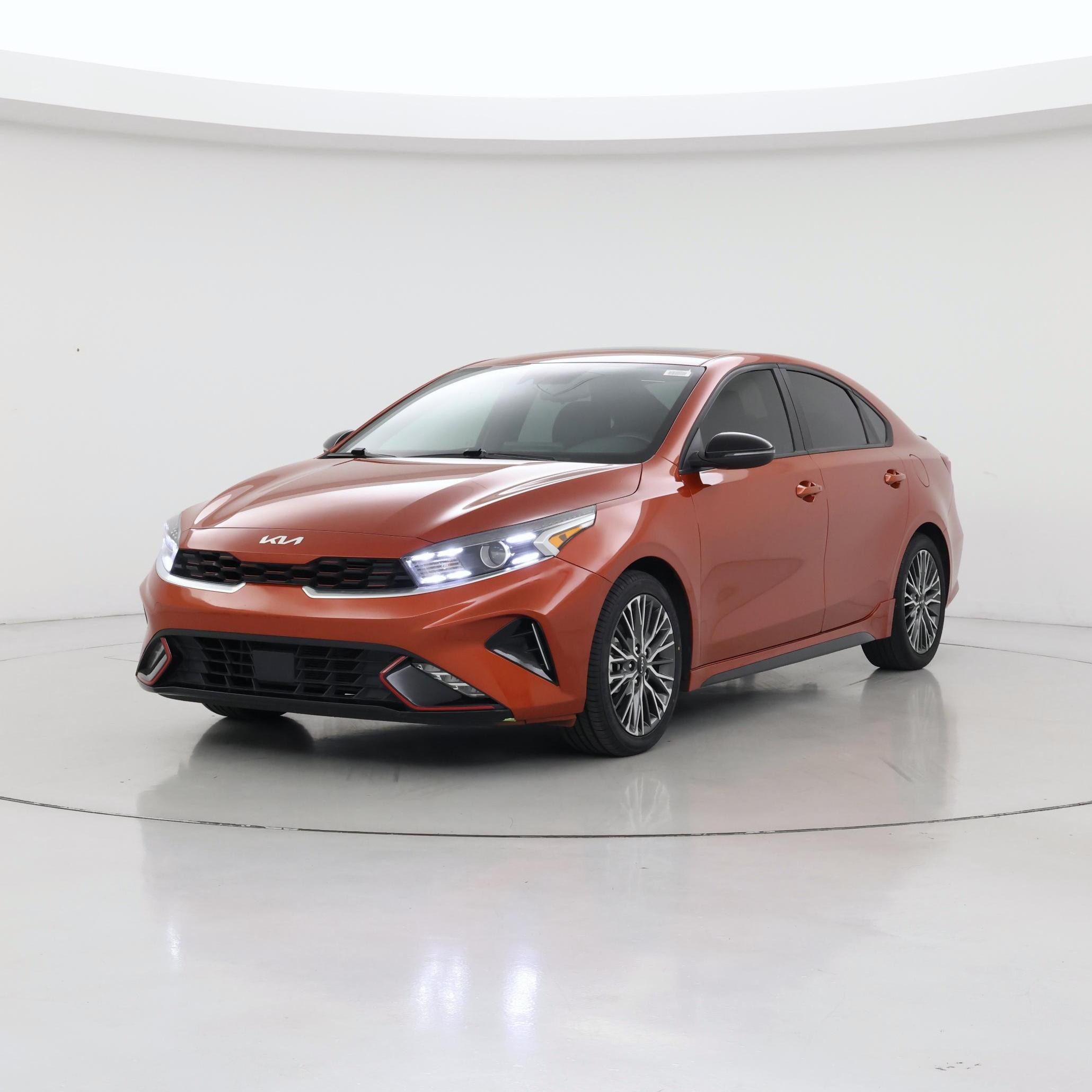 Thumbnail: 2022 Kia Forte - 4