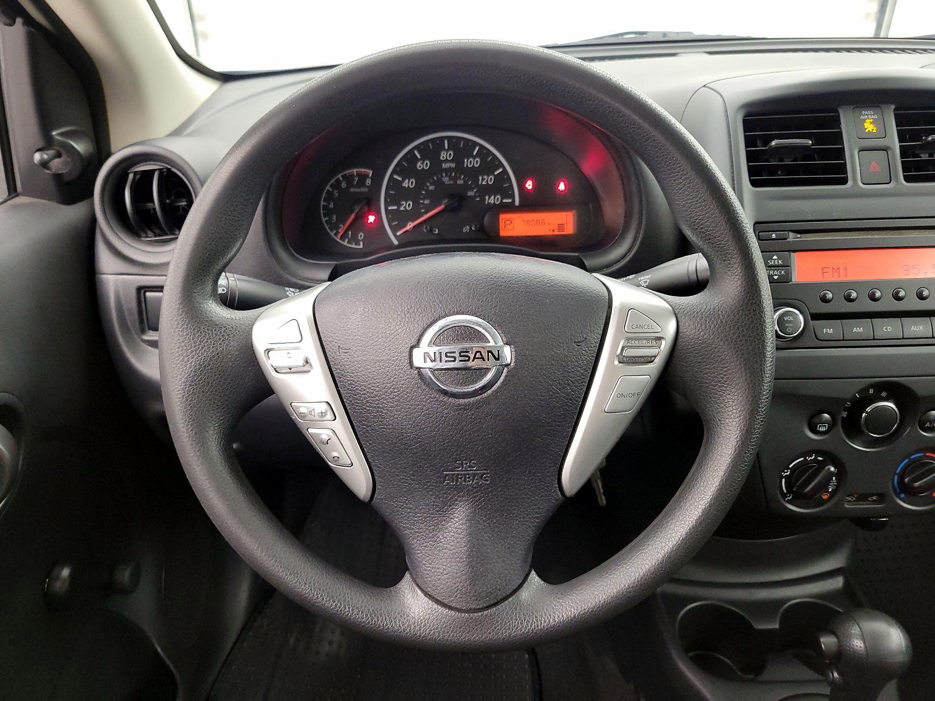 Thumbnail: 2015 Nissan Versa - 10