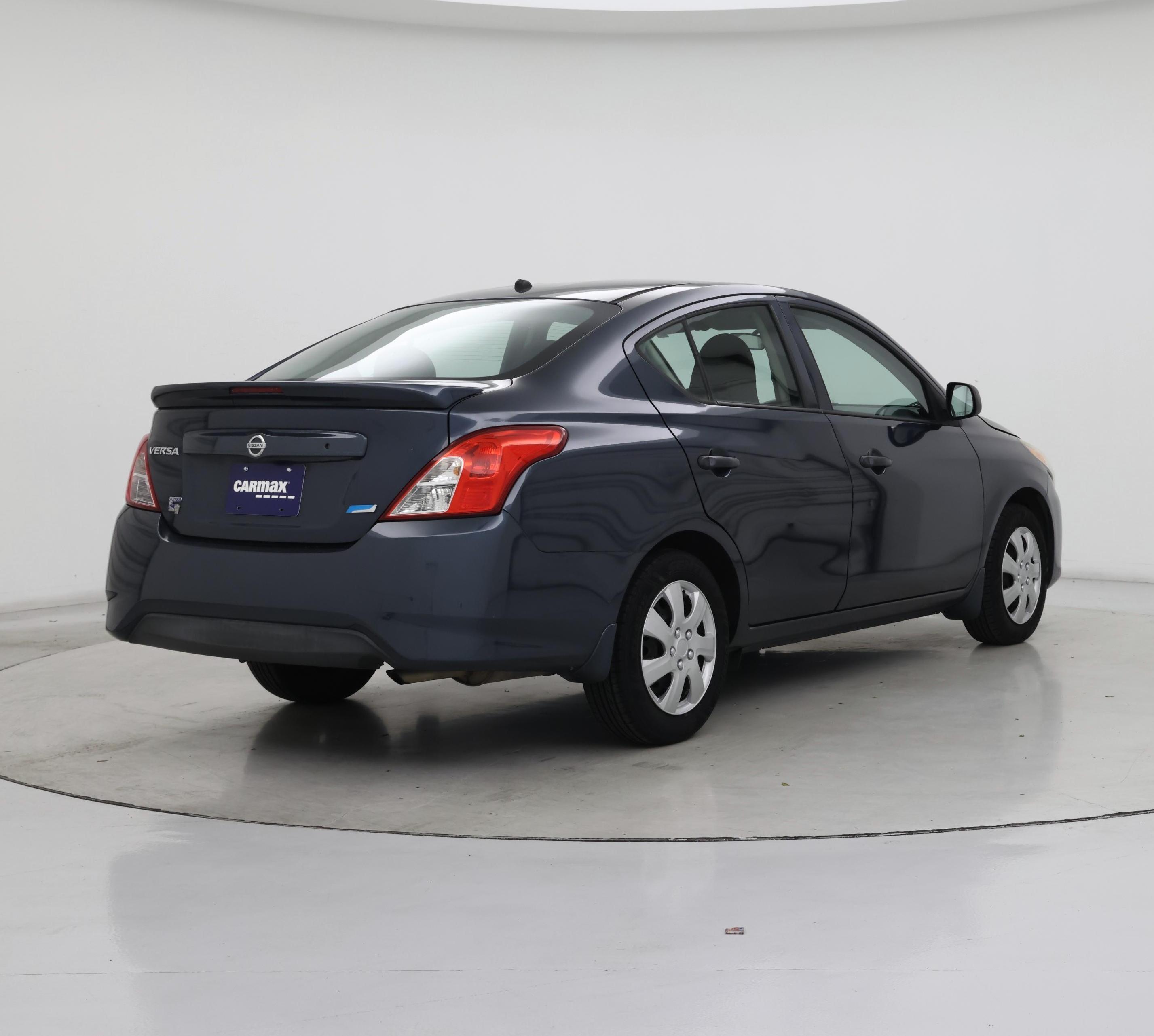 Thumbnail: 2015 Nissan Versa - 8