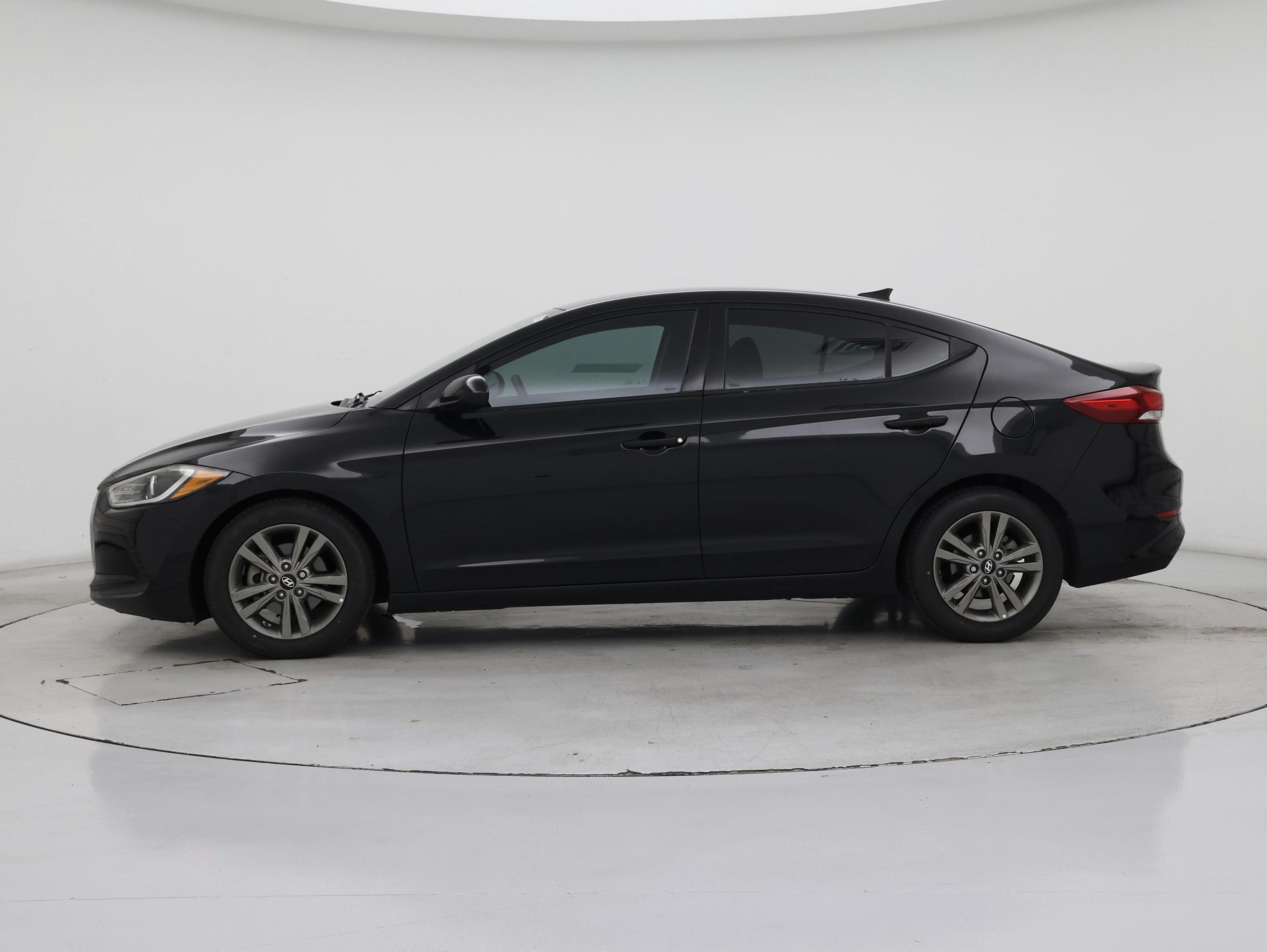 Thumbnail: 2018 Hyundai Elantra - 3