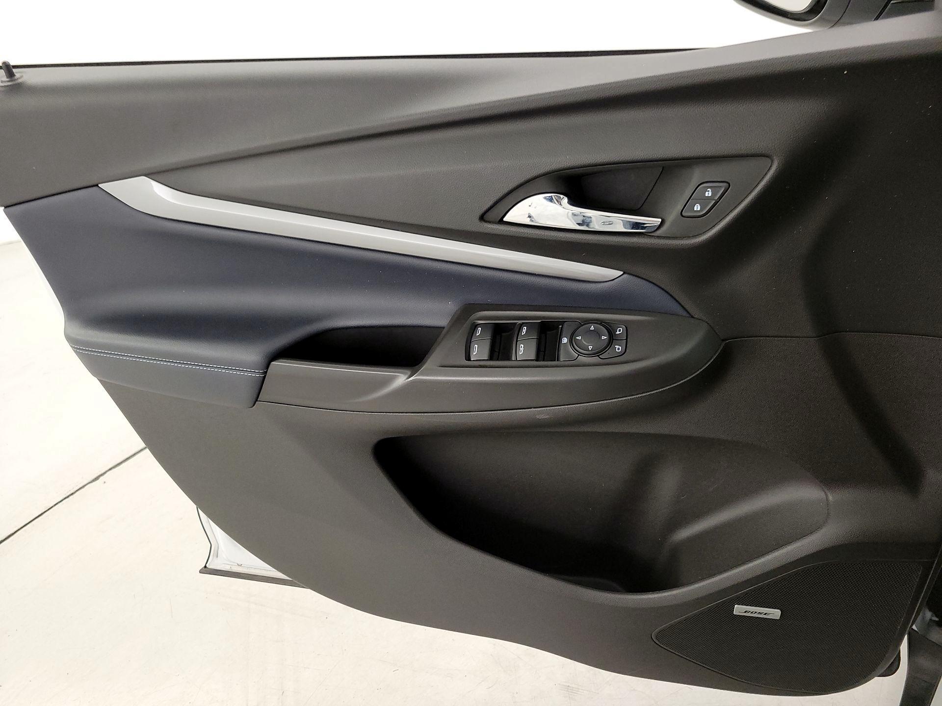 Thumbnail: 2022 Chevrolet Bolt EUV - 12