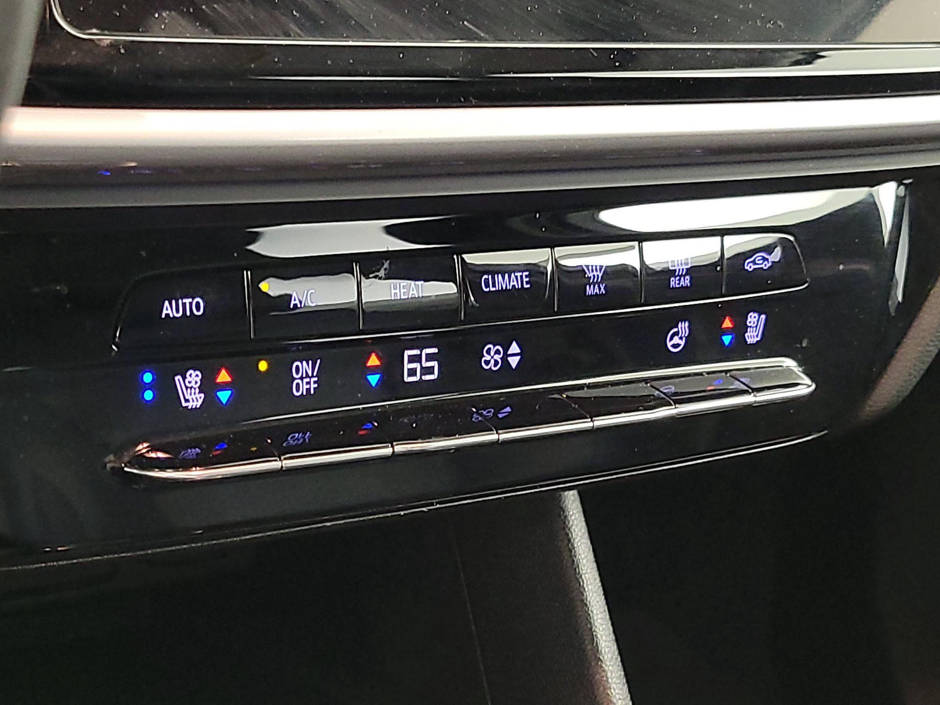 Thumbnail: 2022 Chevrolet Bolt EUV - 17