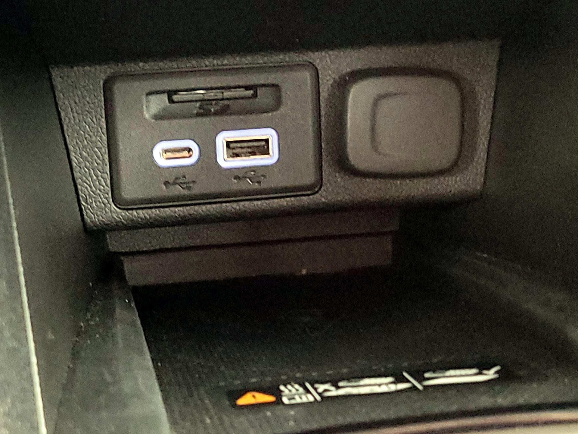 Thumbnail: 2022 Chevrolet Bolt EUV - 19