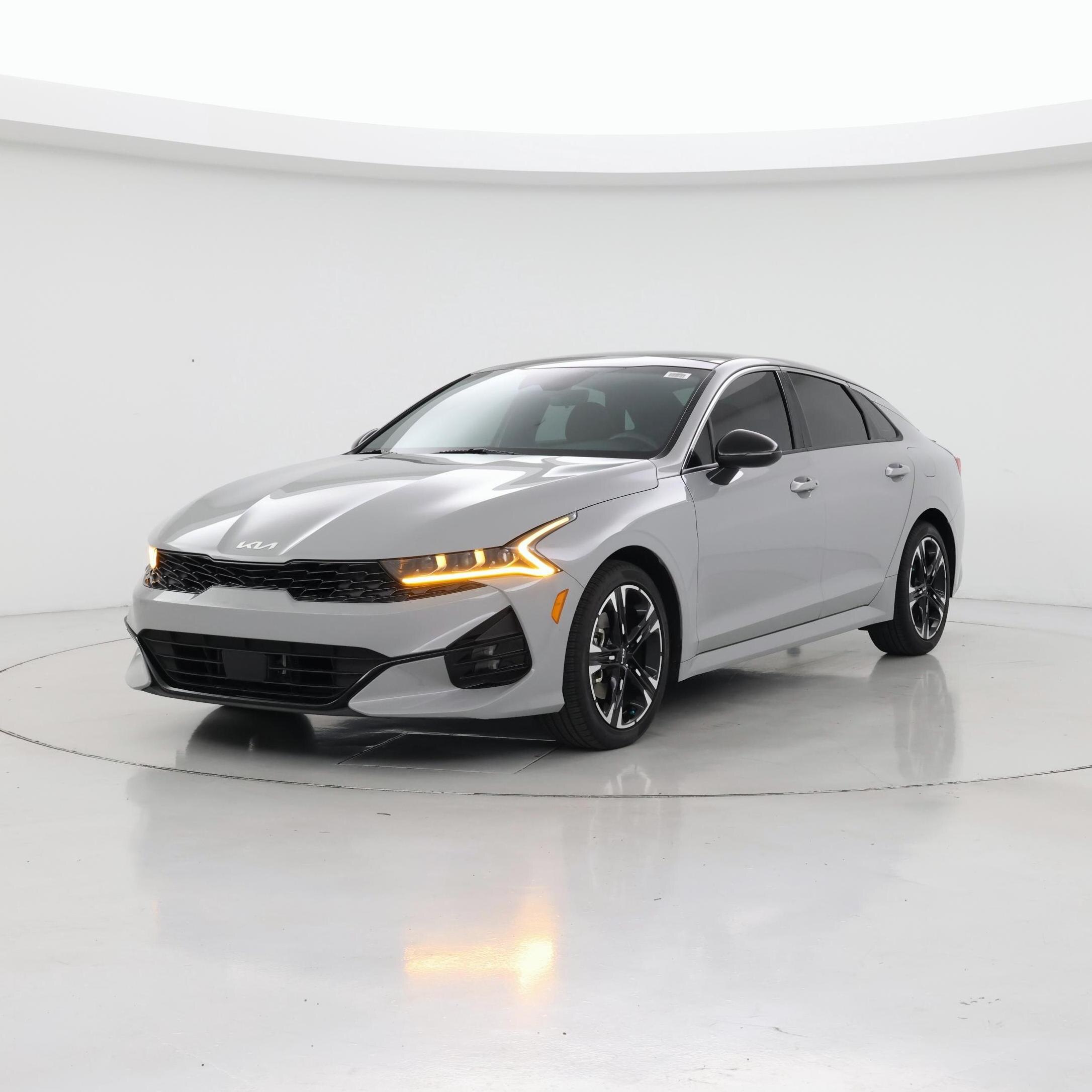 Thumbnail: 2023 Kia K5 - 4