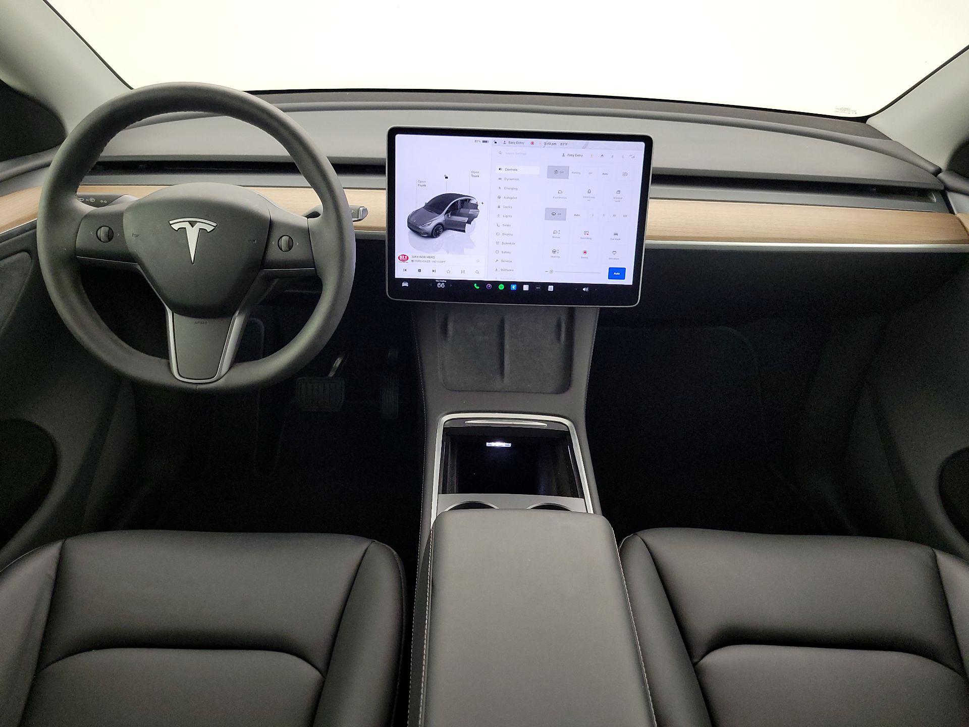 Thumbnail: 2025 Tesla Model Y - 9