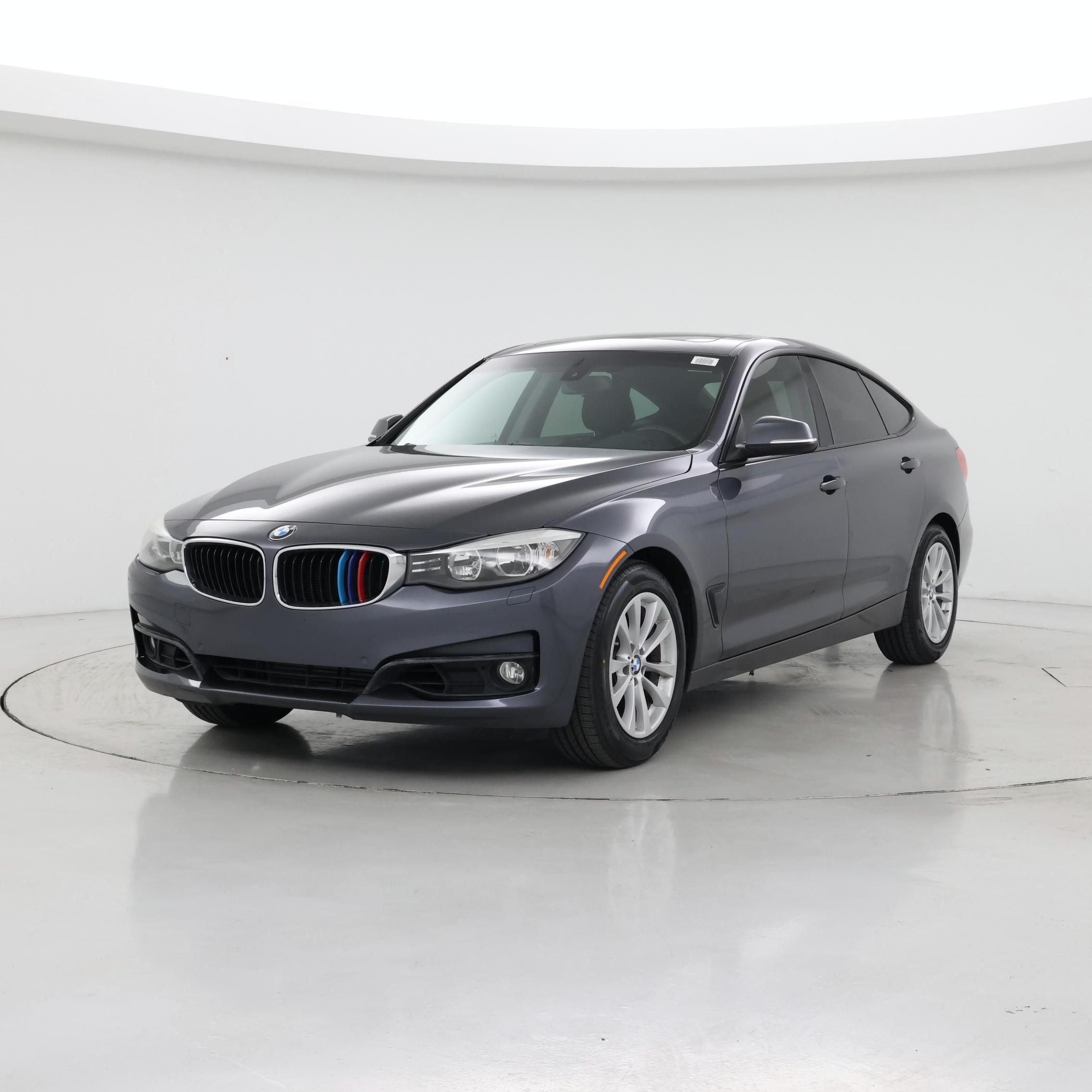 Thumbnail: 2015 BMW 3 Series - 4