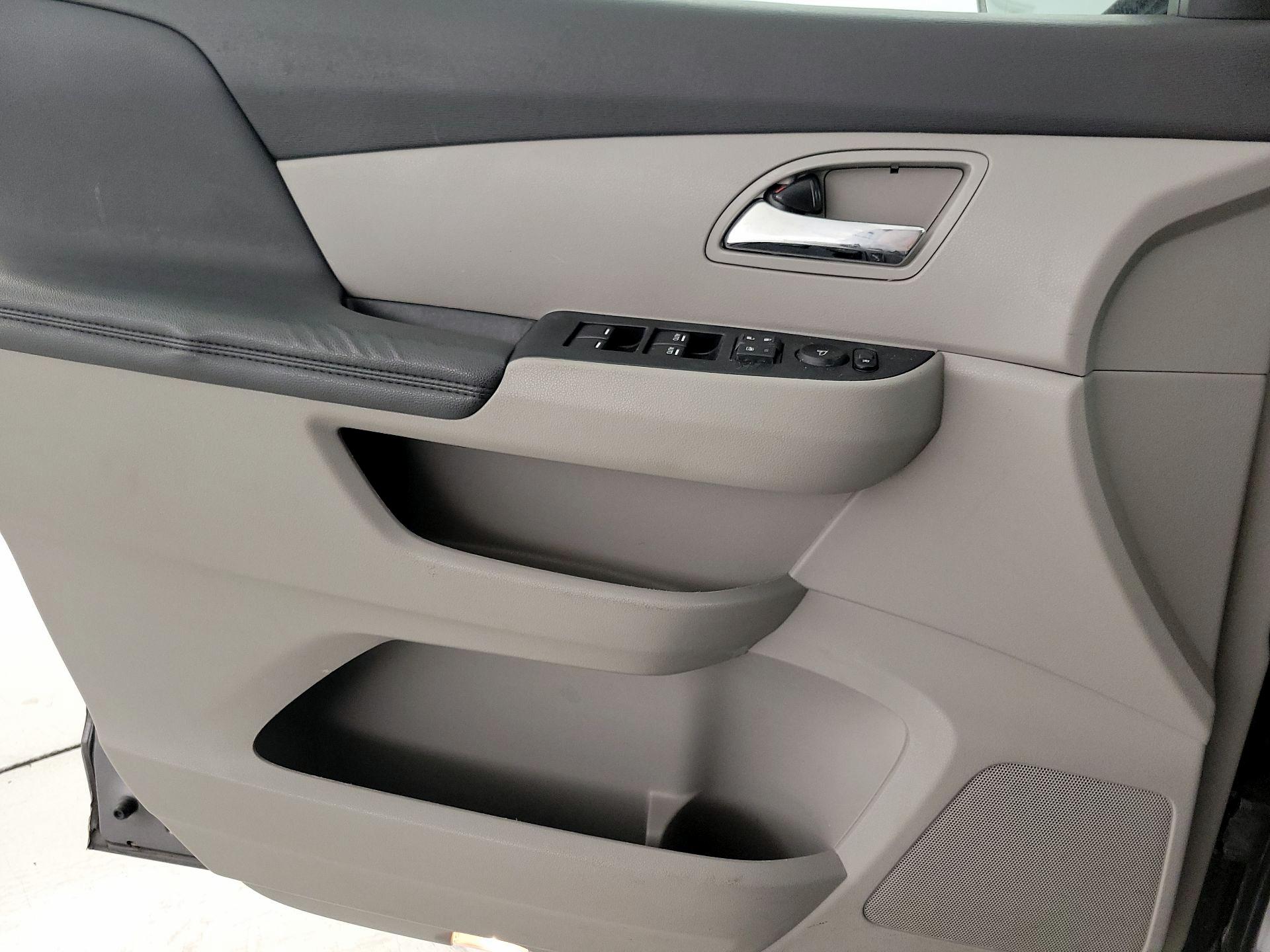 Thumbnail: 2014 Honda Odyssey - 12