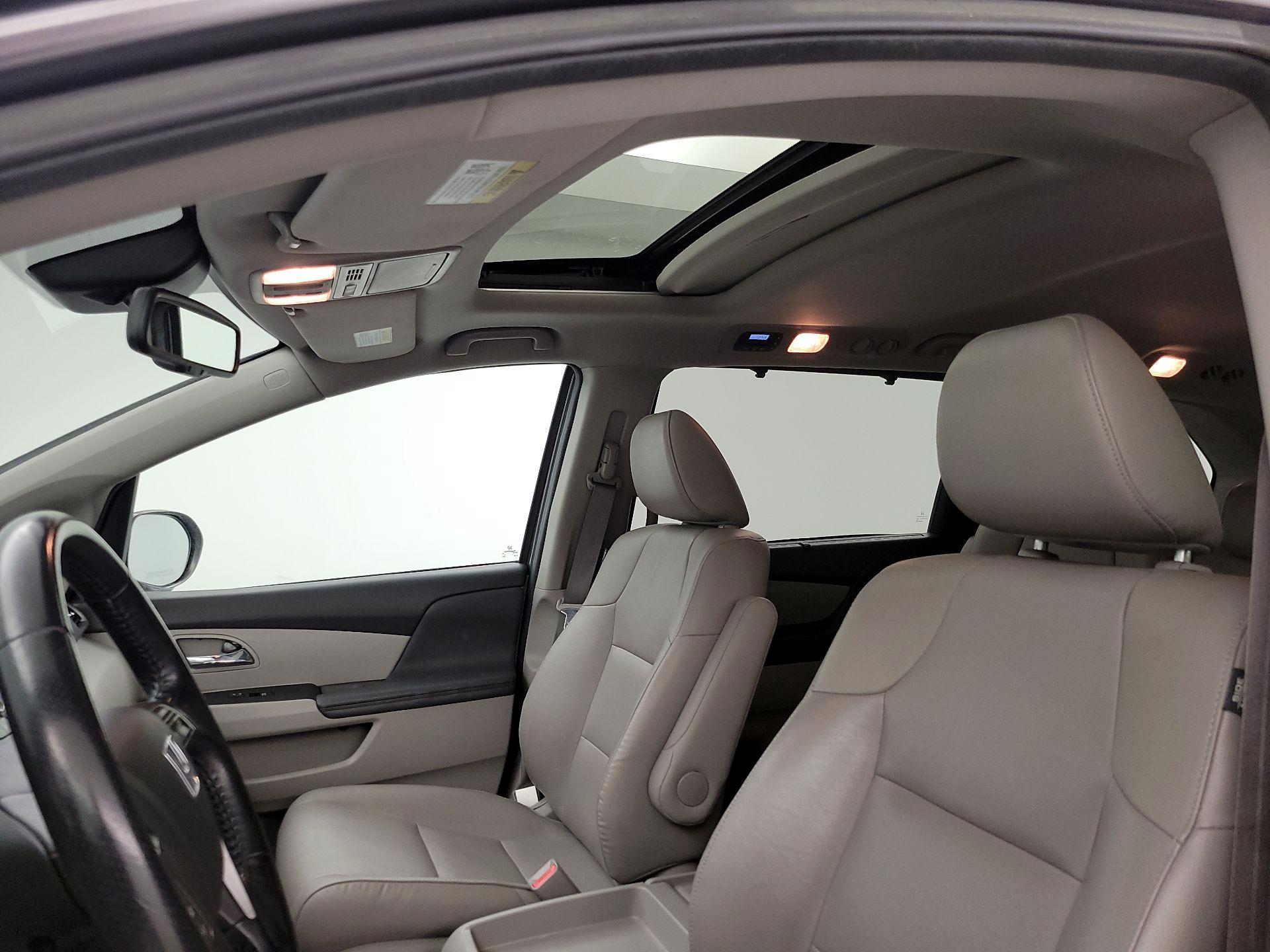 Thumbnail: 2014 Honda Odyssey - 20