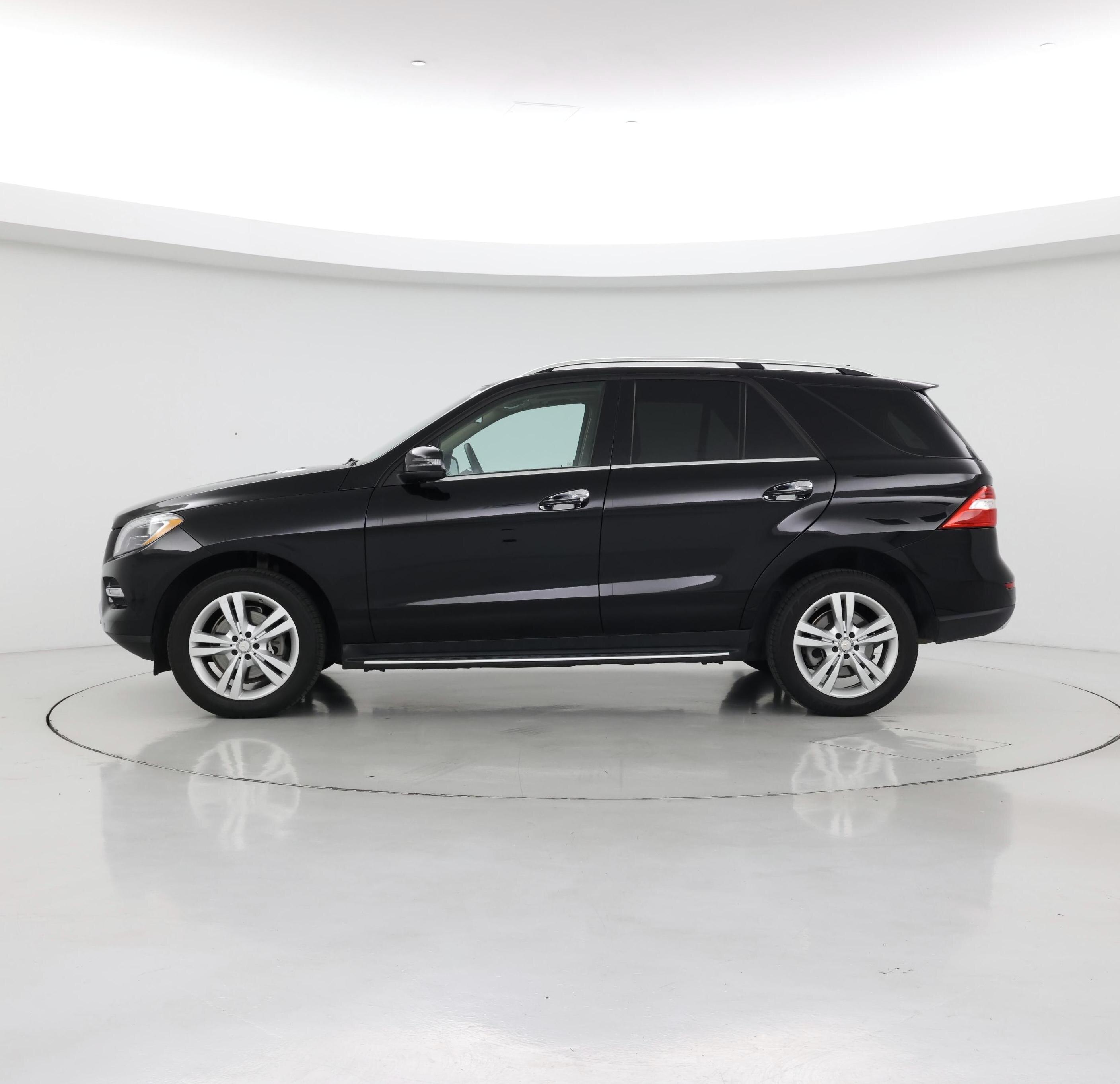 Thumbnail: 2015 Mercedes-Benz M-Class - 3