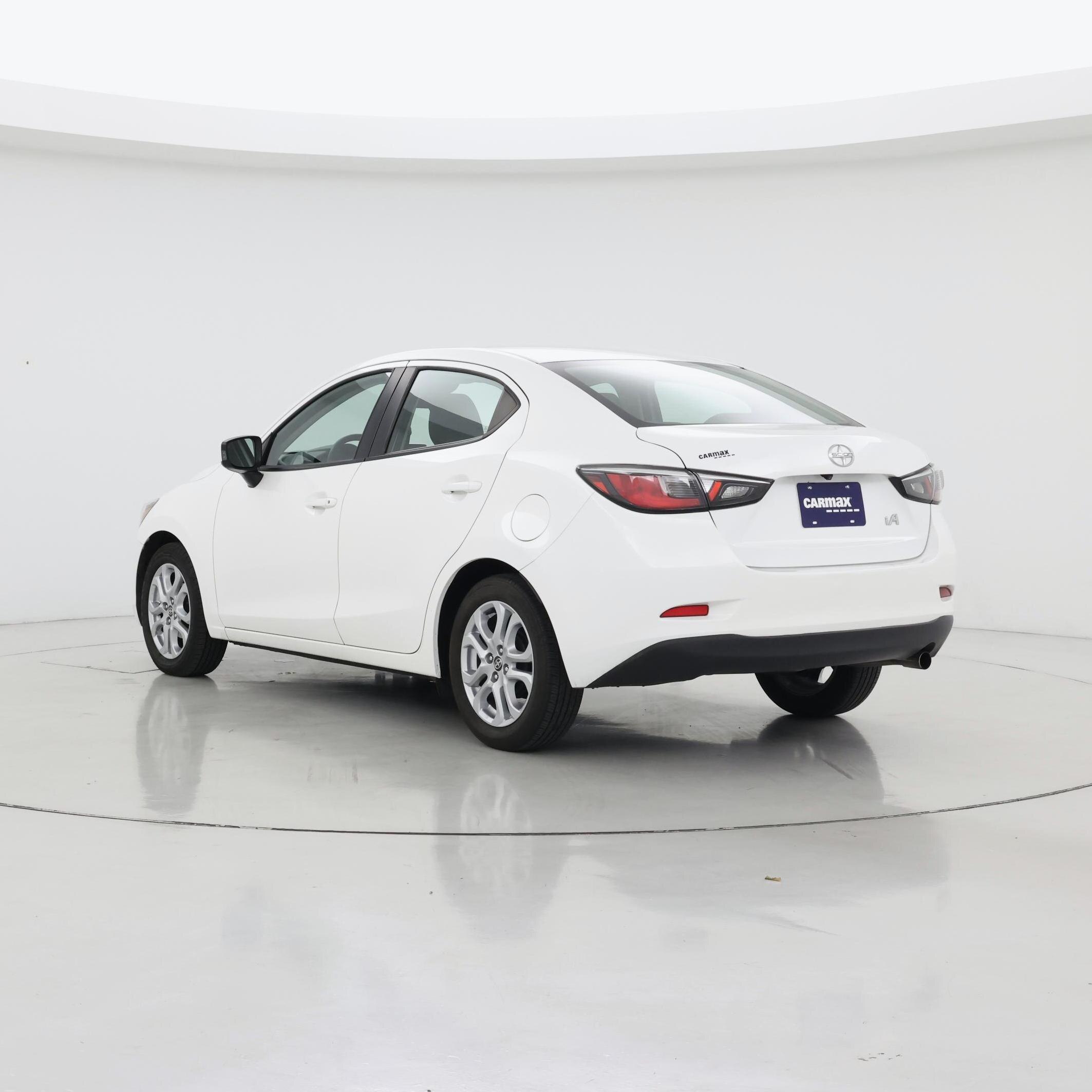 Thumbnail: 2016 Scion iA - 2