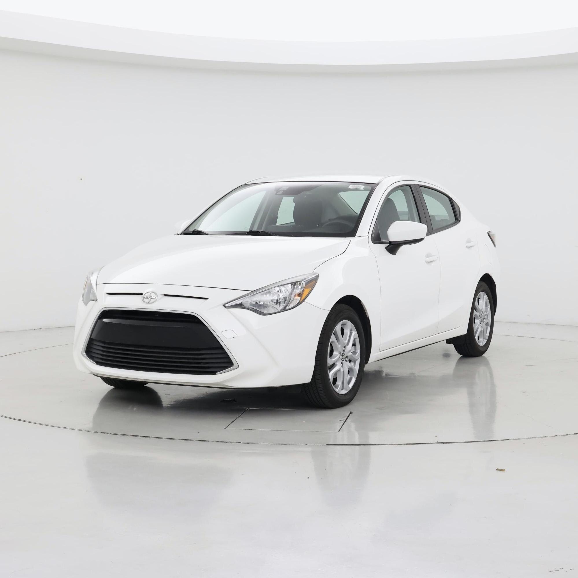 Thumbnail: 2016 Scion iA - 4