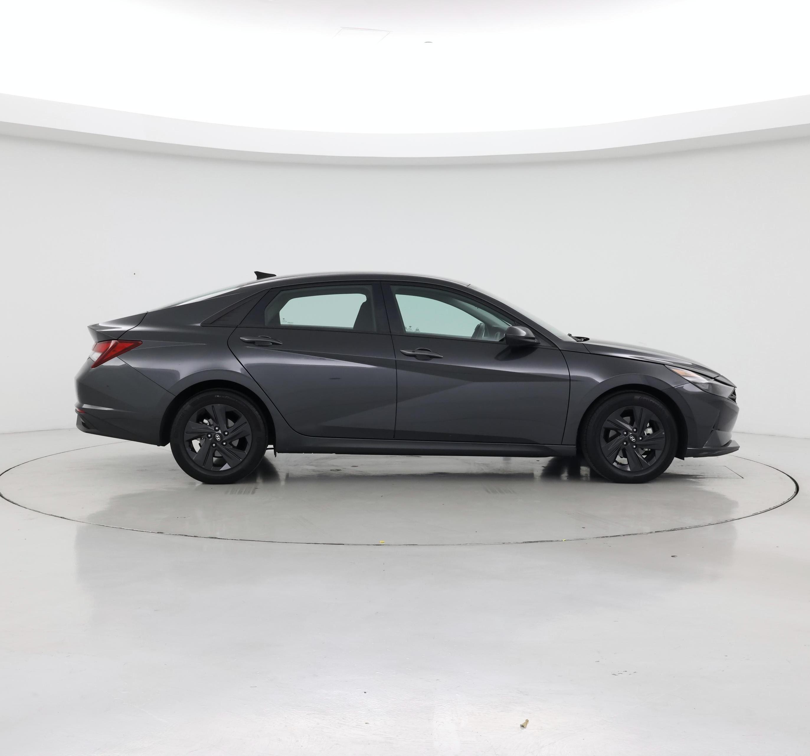 Thumbnail: 2022 Hyundai Elantra - 7