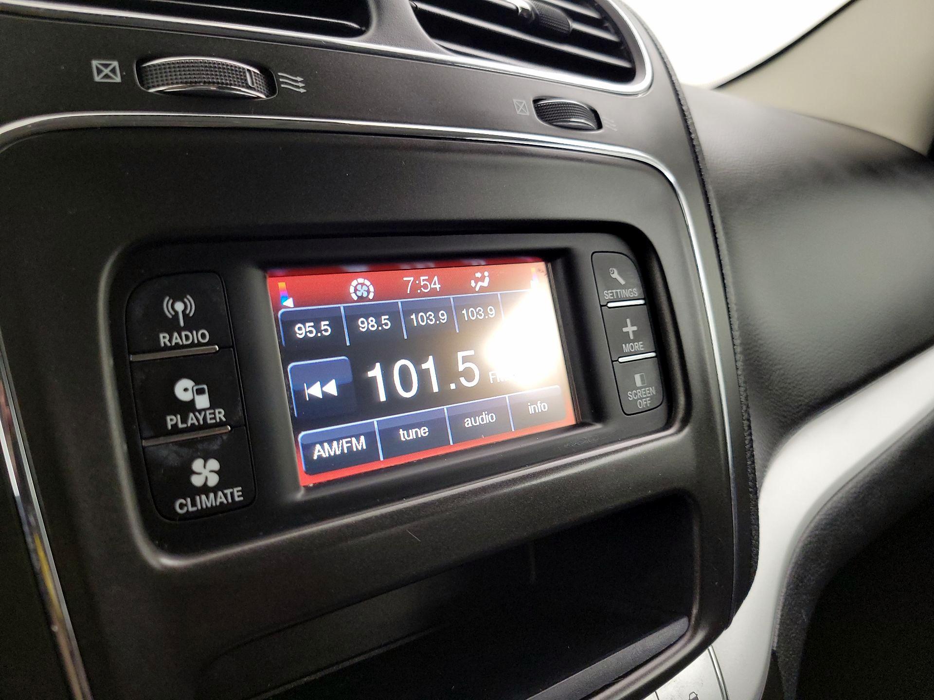 Thumbnail: 2016 Dodge Journey - 14