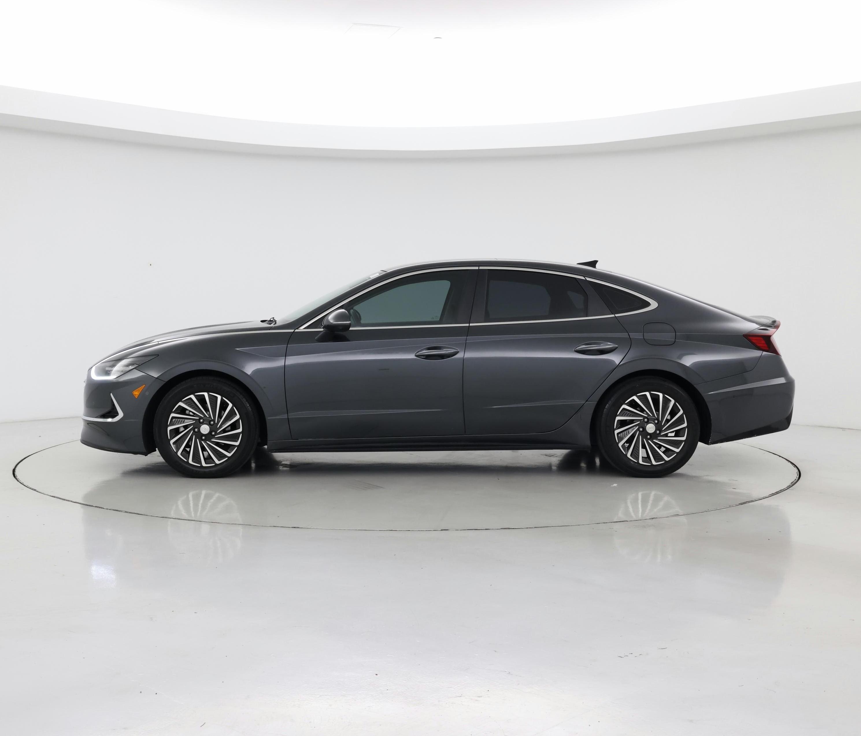 Thumbnail: 2022 Hyundai Sonata - 3