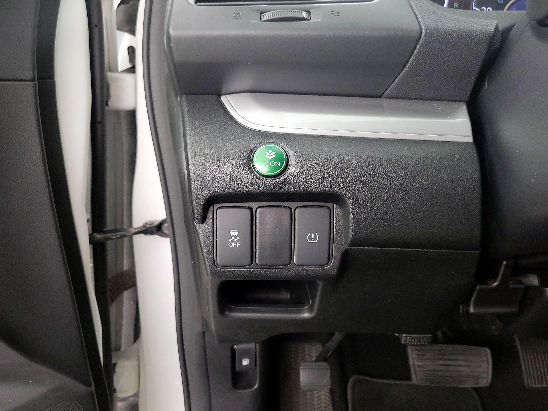 Thumbnail: 2015 Honda CR-V - 13