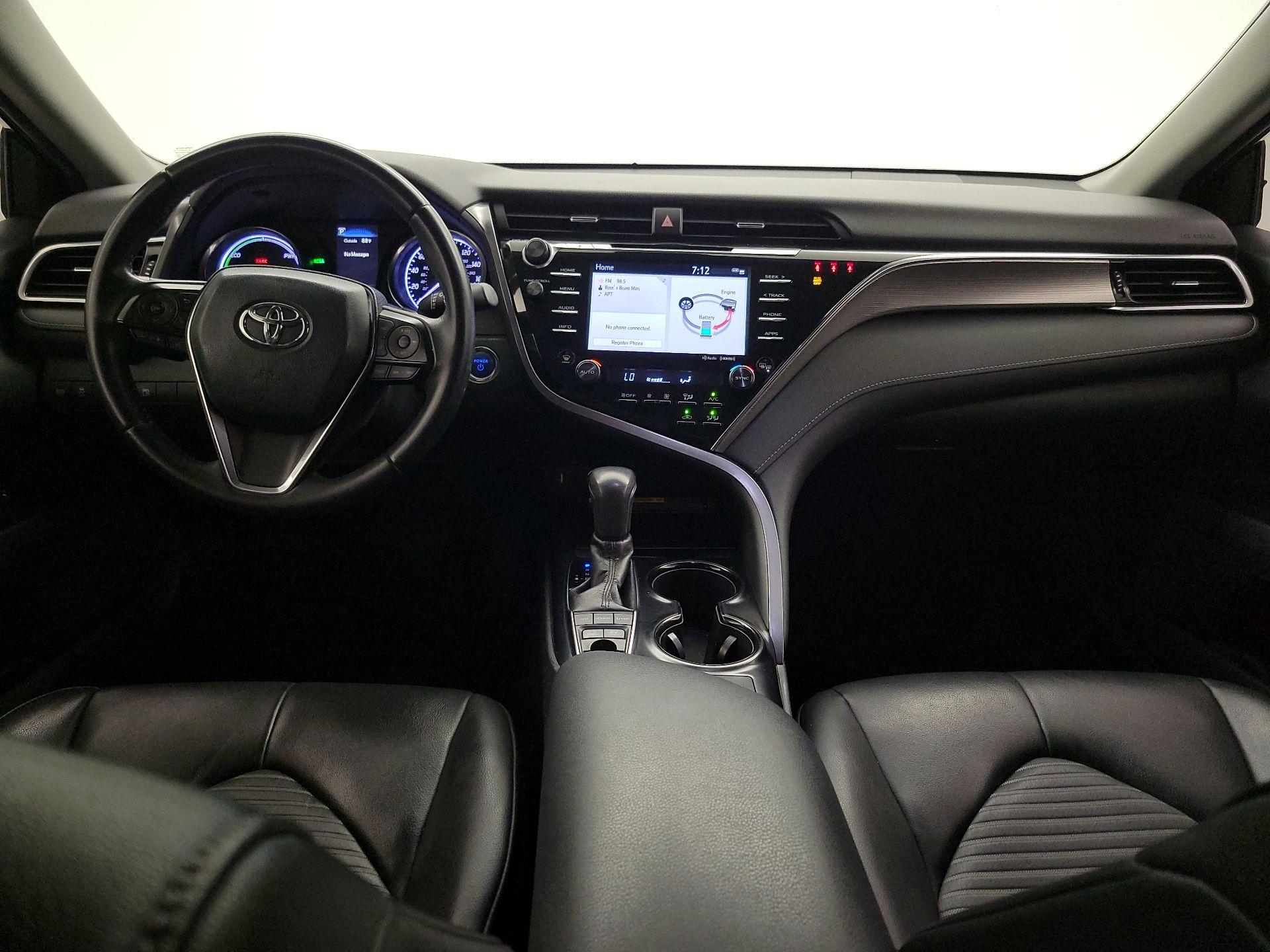 Thumbnail: 2018 Toyota Camry - 9
