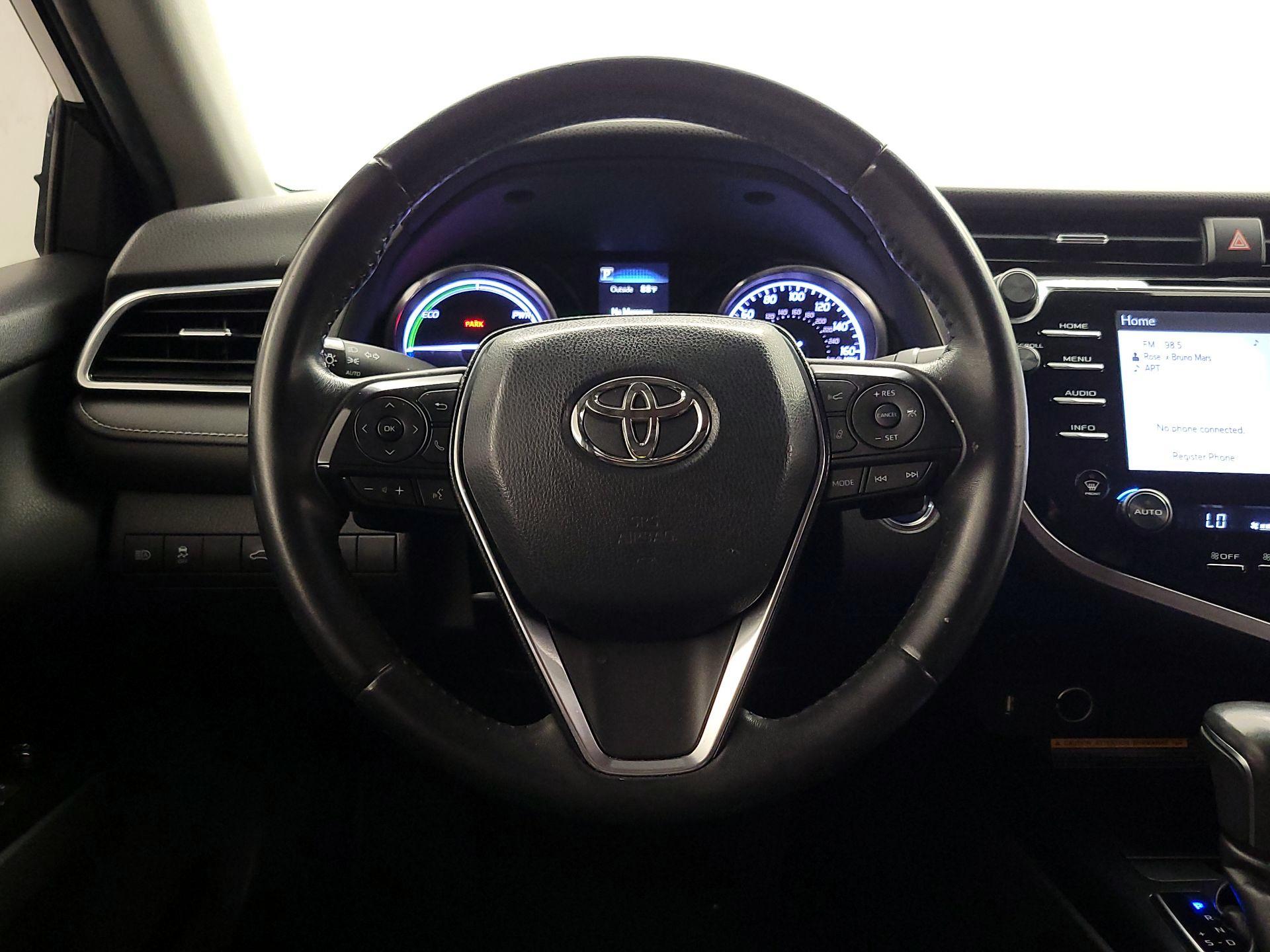 Thumbnail: 2018 Toyota Camry - 10