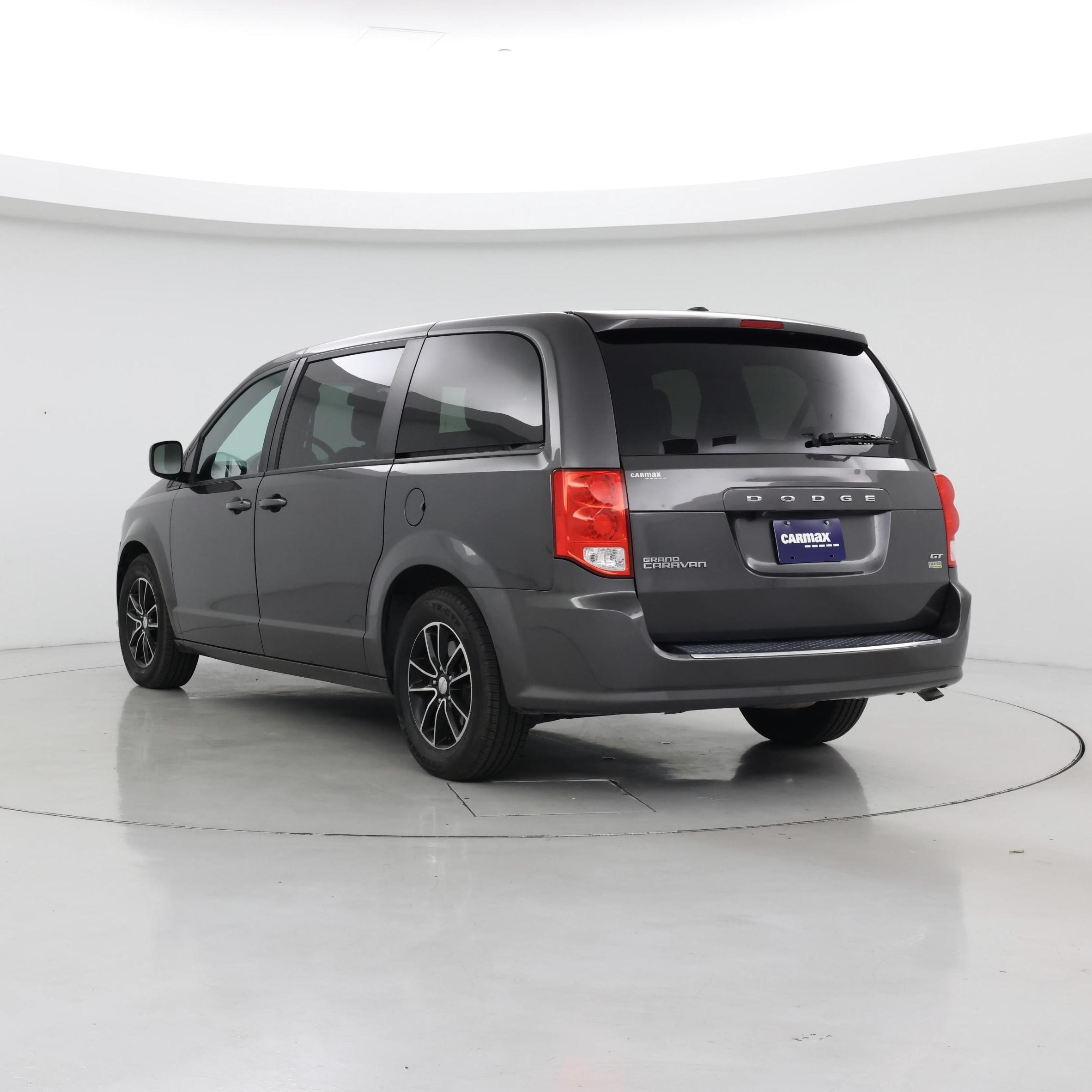 Thumbnail: 2019 Dodge Grand Caravan - 2