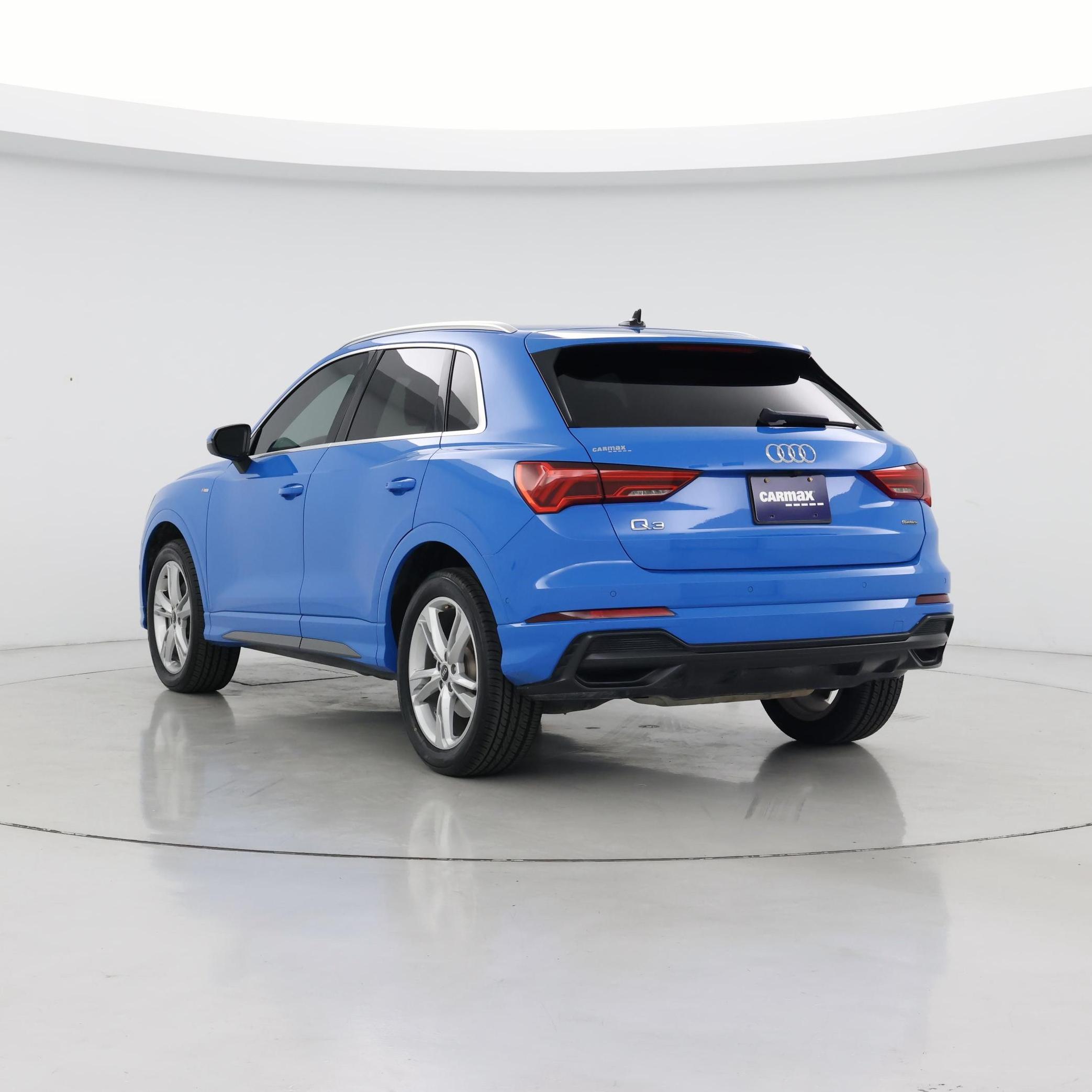 Thumbnail: 2021 Audi Q3 - 2