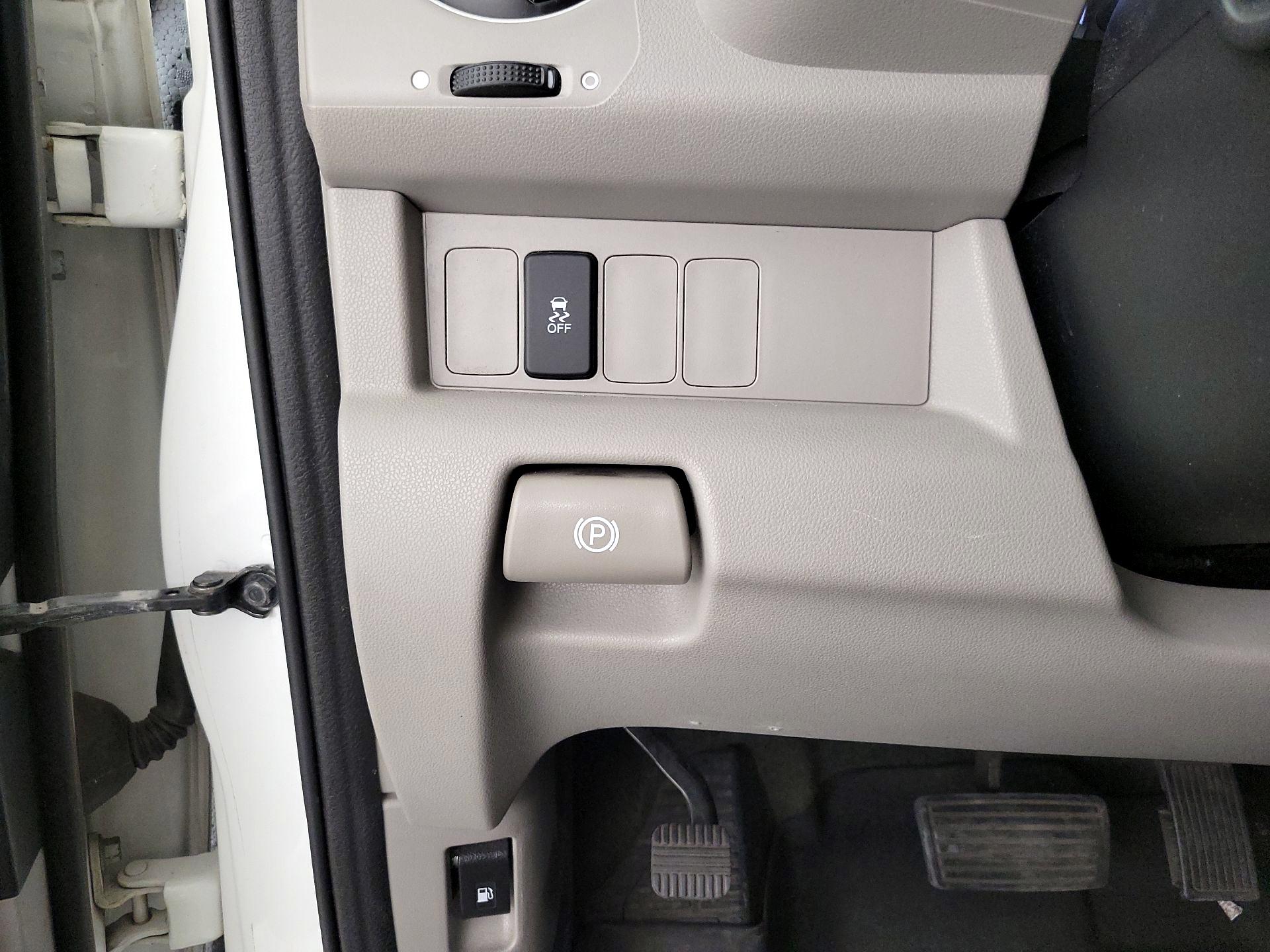 Thumbnail: 2014 Honda Pilot - 13
