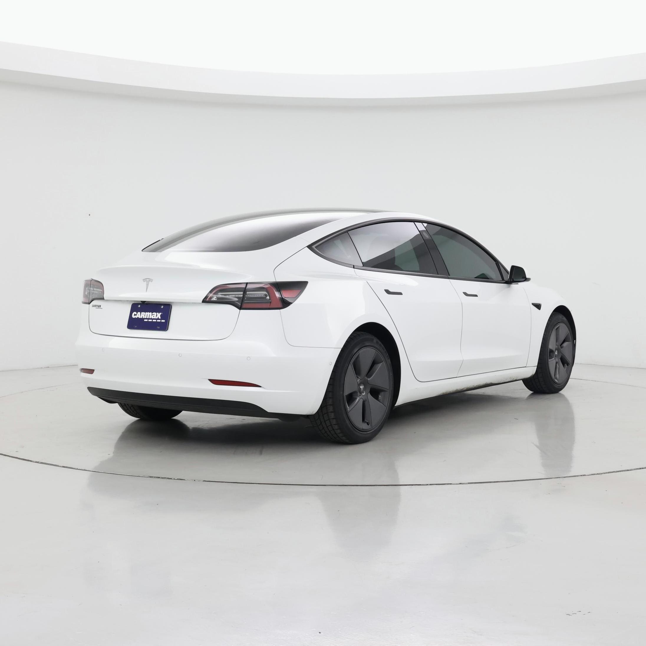 Thumbnail: 2021 Tesla Model 3 - 8