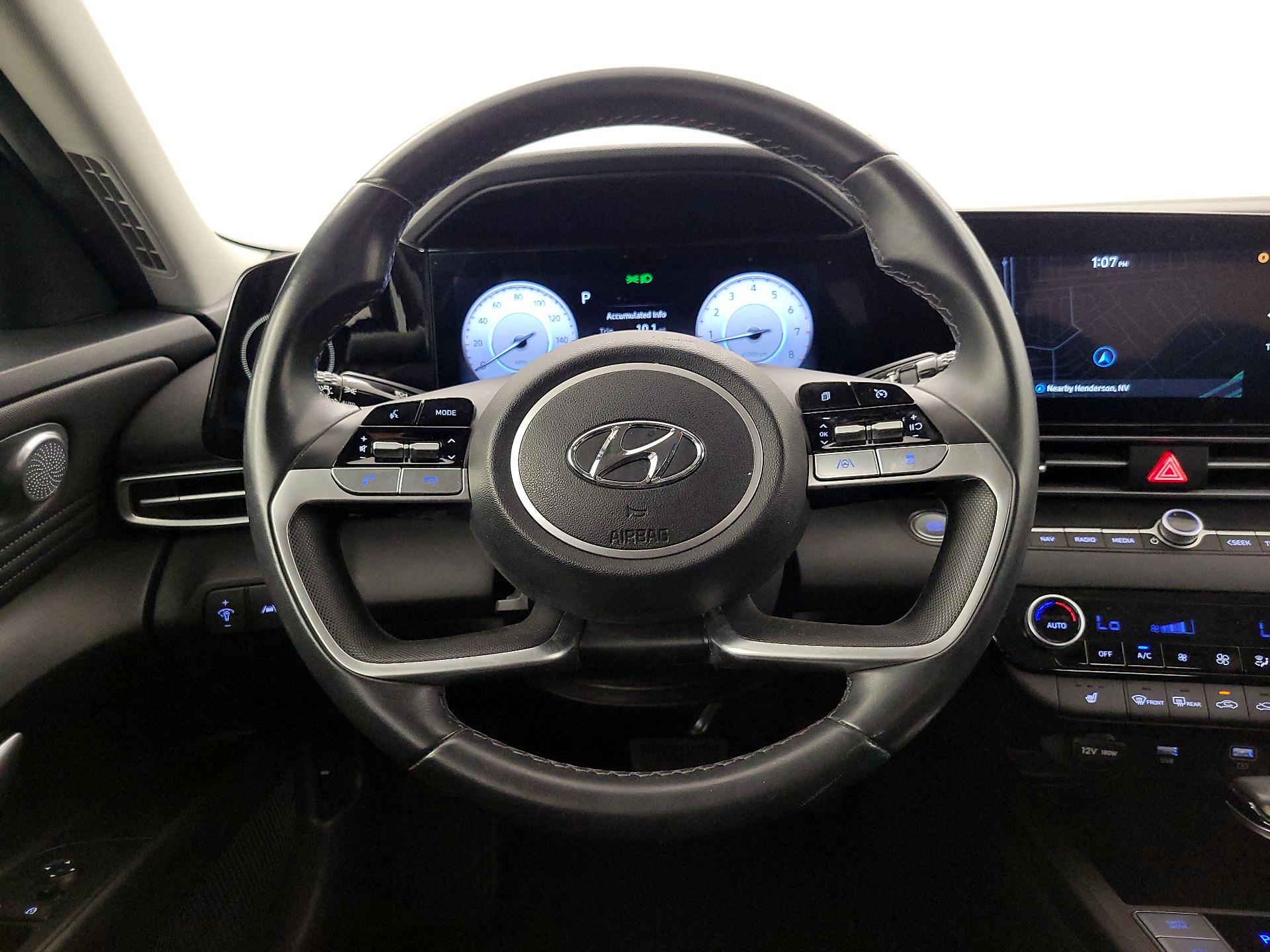 Thumbnail: 2023 Hyundai Elantra - 10