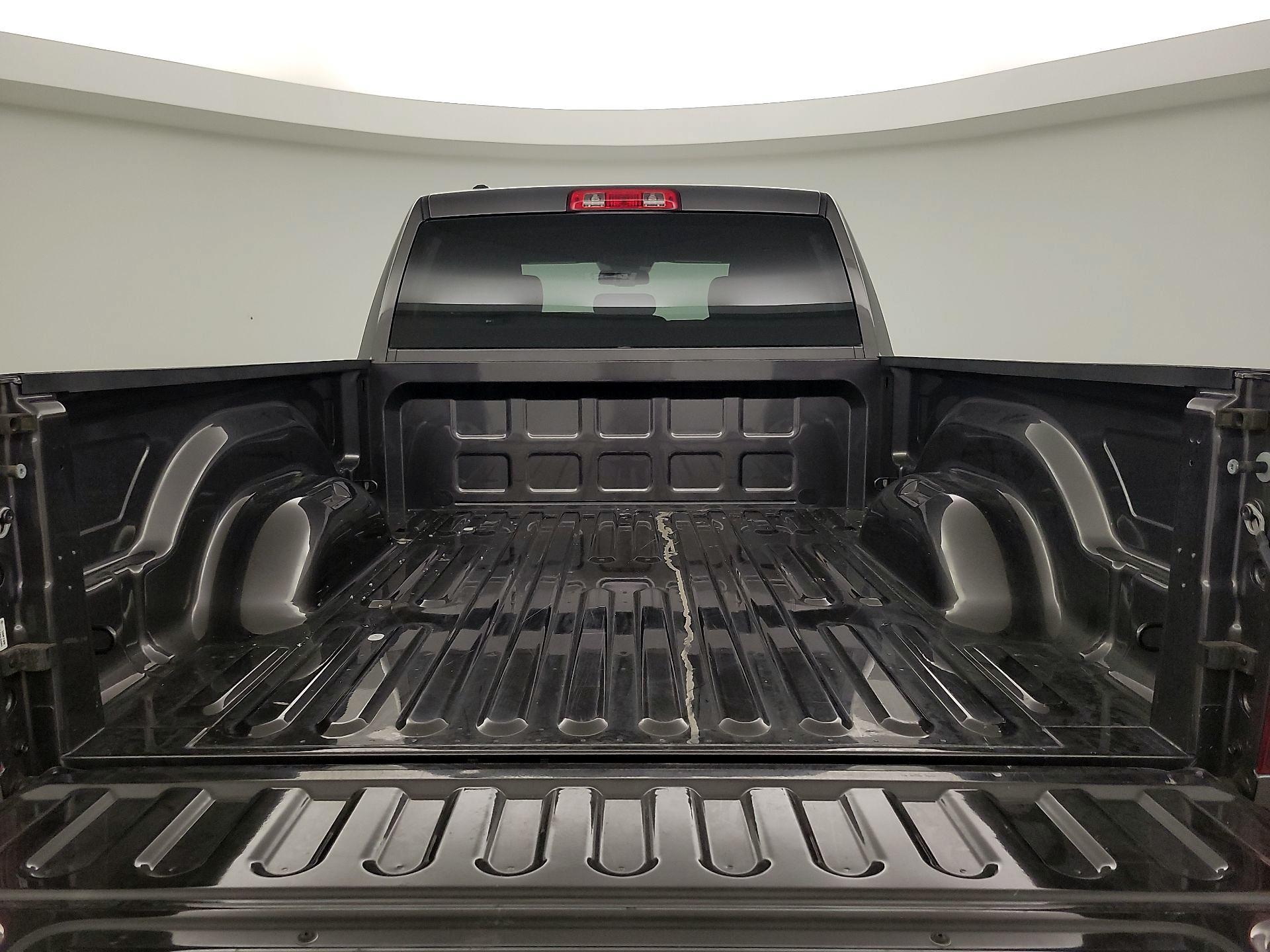 Thumbnail: 2022 RAM 1500 Classic - 20
