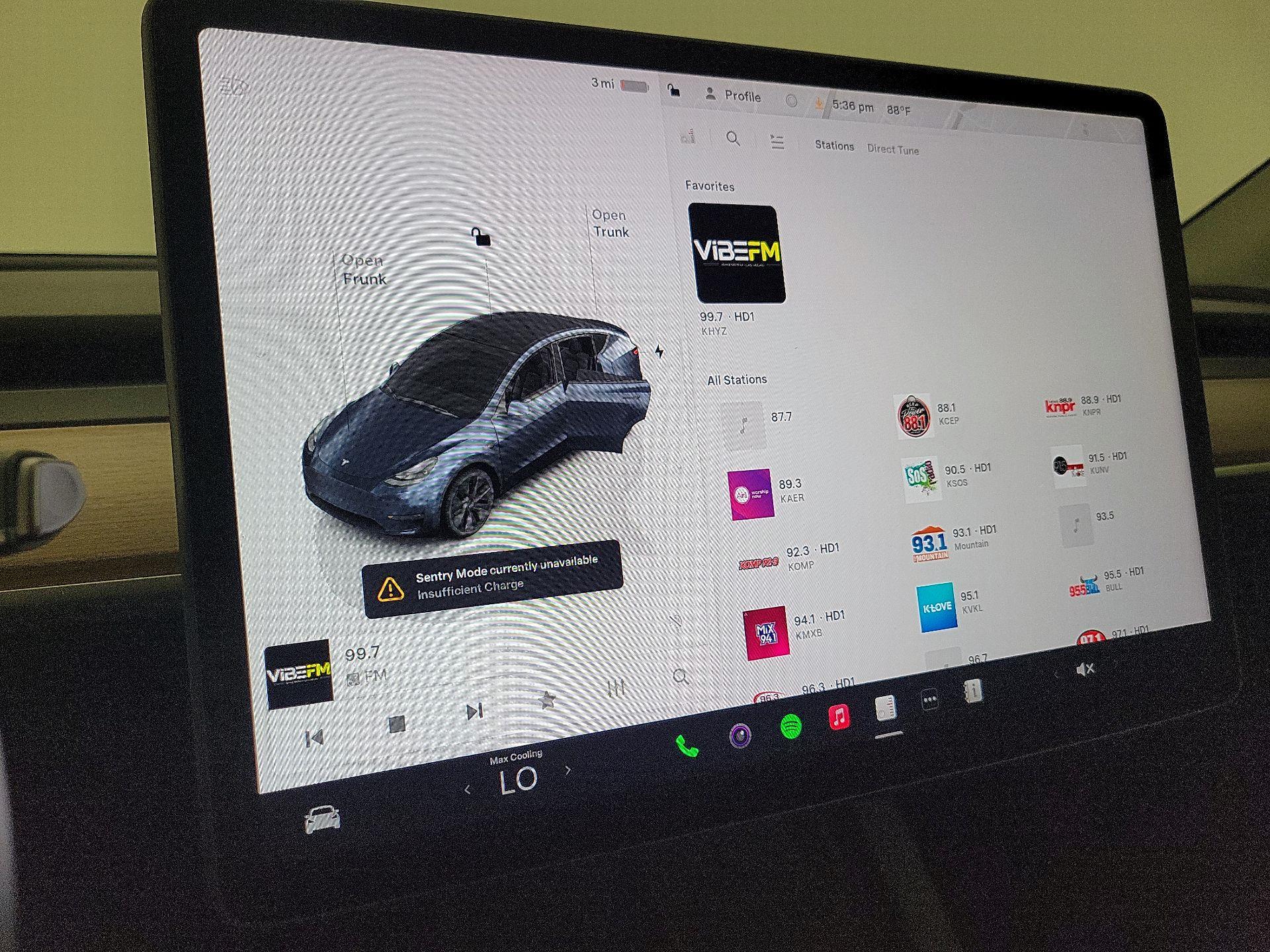Thumbnail: 2025 Tesla Model Y - 15