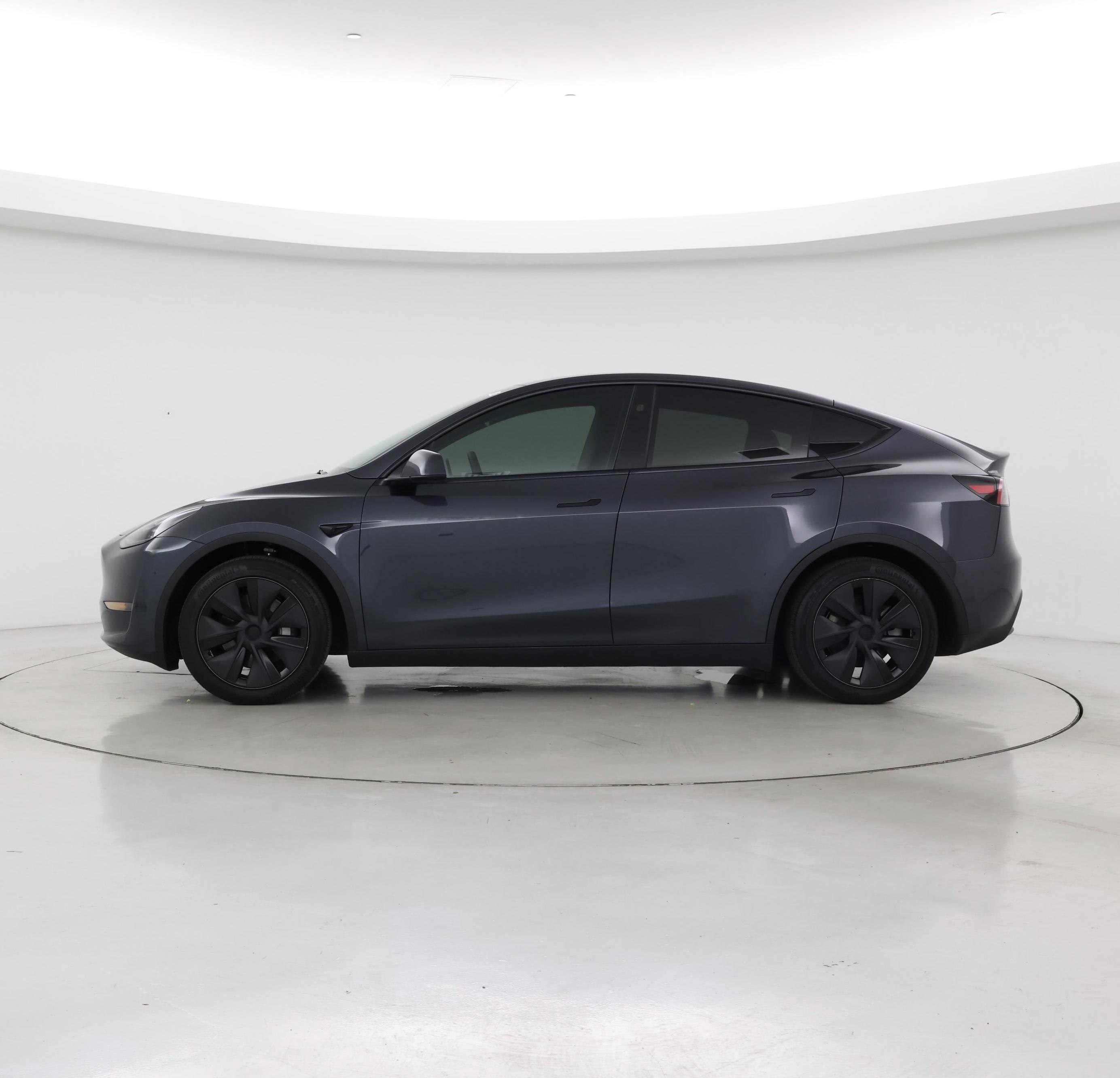 Thumbnail: 2025 Tesla Model Y - 3
