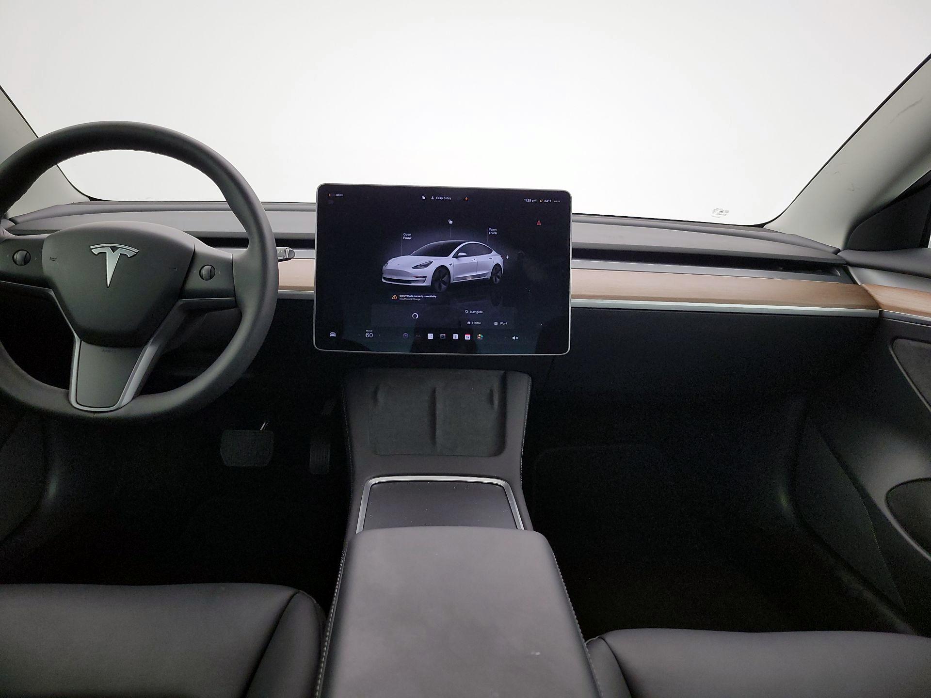 Thumbnail: 2023 Tesla Model 3 - 9