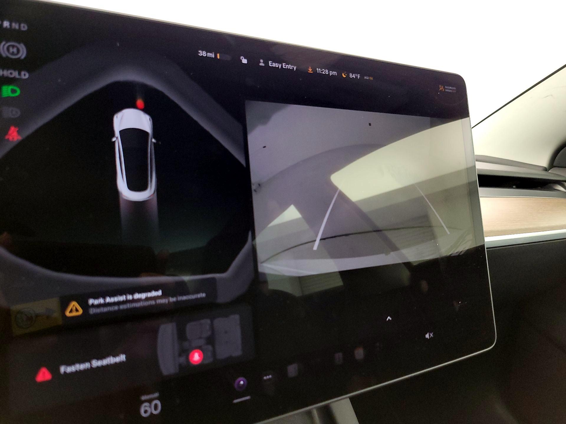 Thumbnail: 2023 Tesla Model 3 - 15